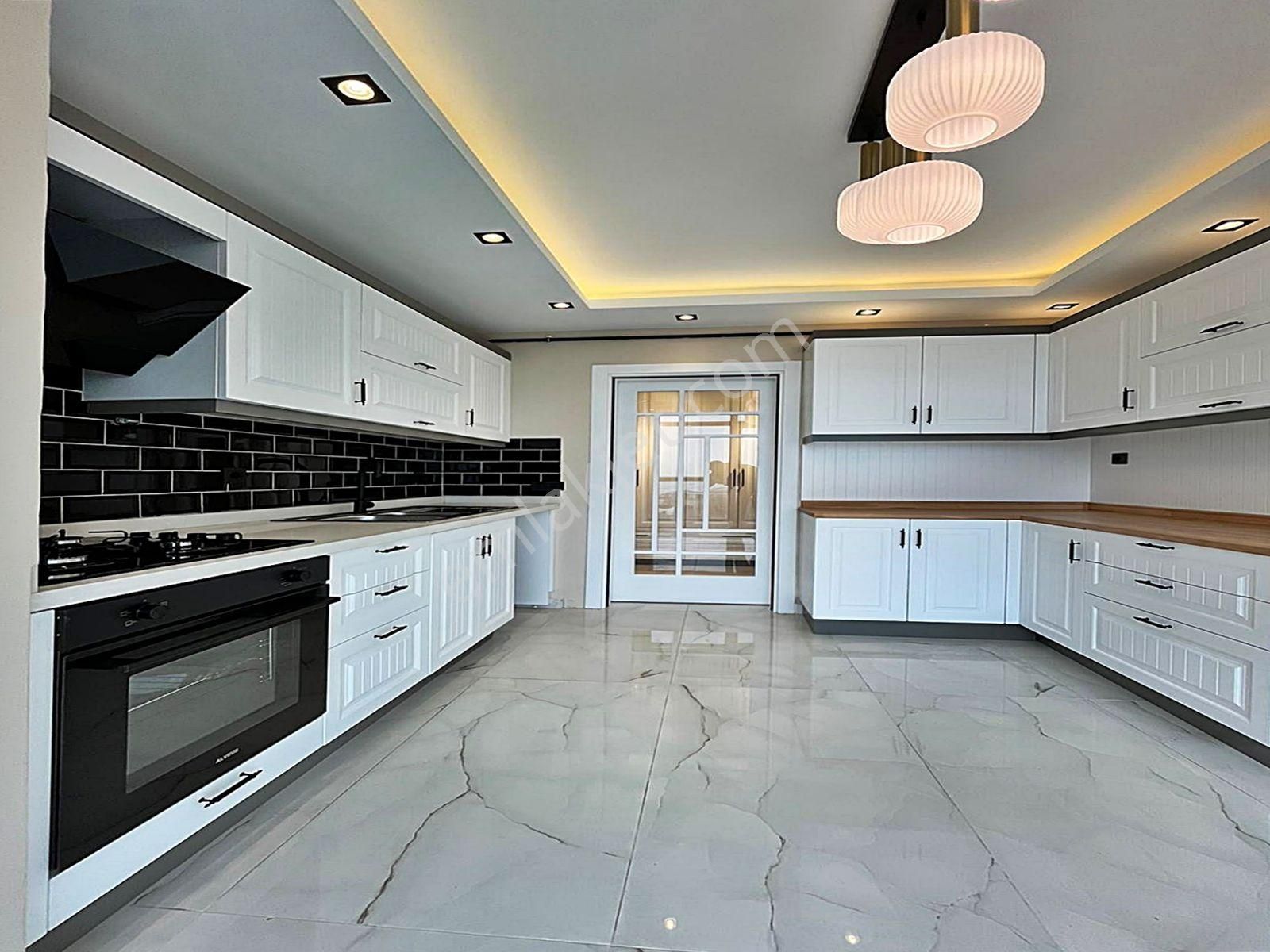 Cadde34 Yapı'dan Gürpınar'da 4+2 Jakuzili Lüks Tasarımıyla Villa Tadında Dairemiz Satışta! - Görsel 7