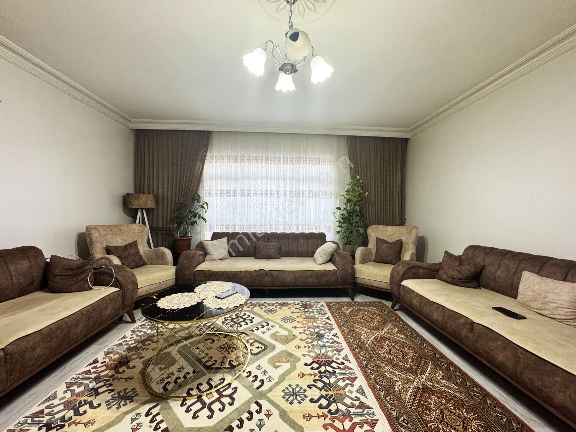 Pursaklar Mehmet Zengin Emlak'tan Merkez Mah. 3.kat 3+1 Yapılı Masrafsız Daire - Görsel 7