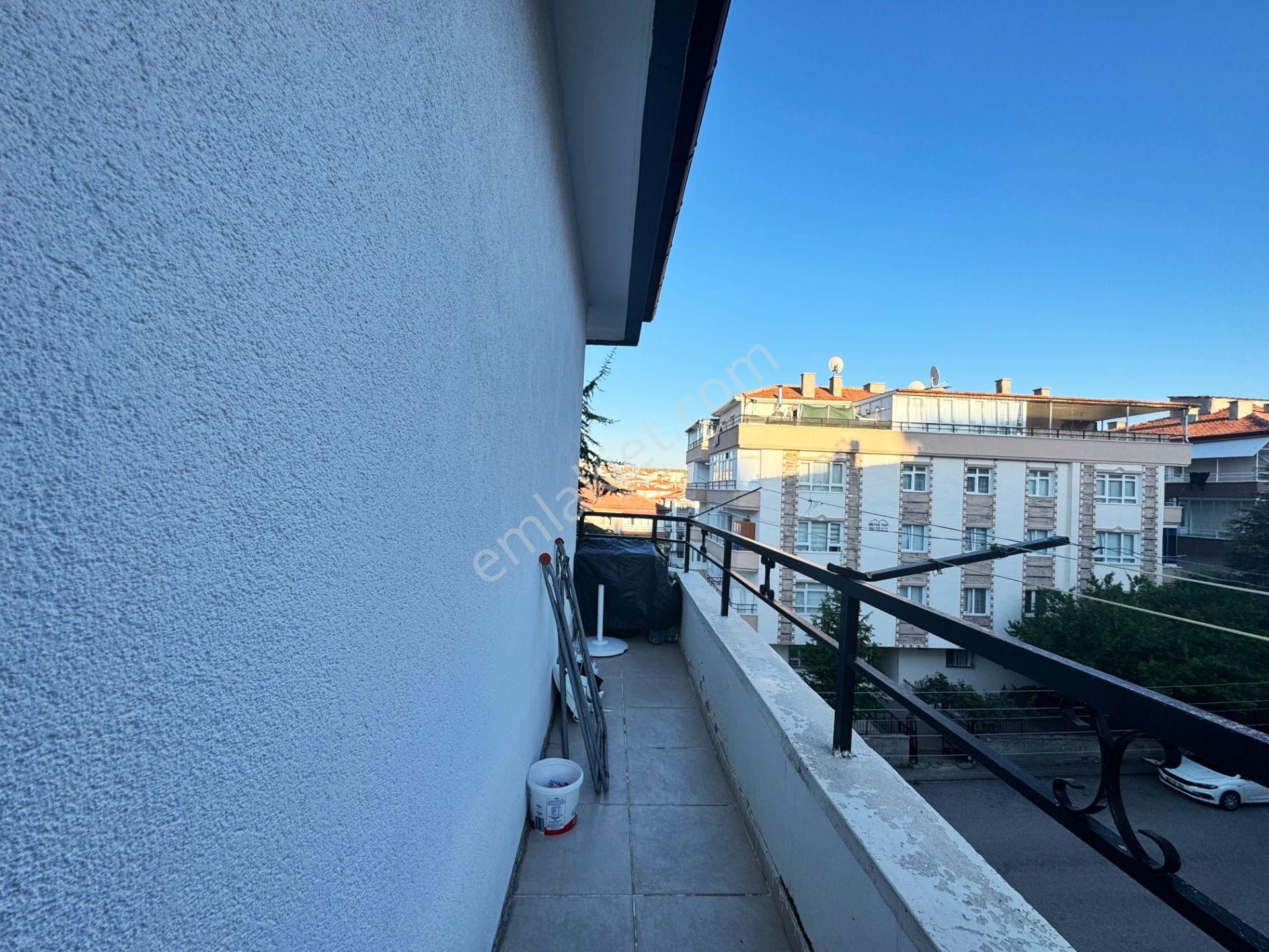 Pursaklar Mehmet Zengin Emlak'tan Merkez Mah. 3.kat 3+1 Yapılı Masrafsız Daire - Görsel 27