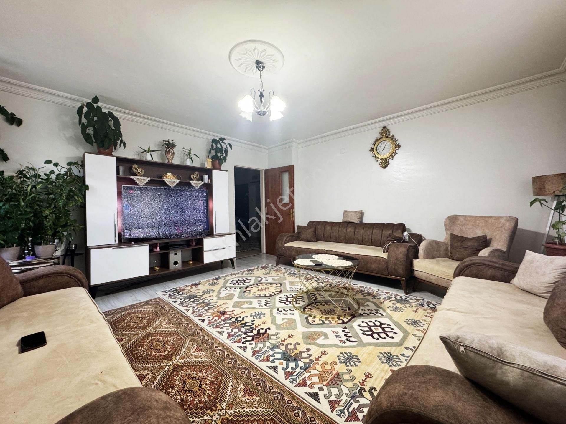 Pursaklar Mehmet Zengin Emlak'tan Merkez Mah. 3.kat 3+1 Yapılı Masrafsız Daire - Görsel 10