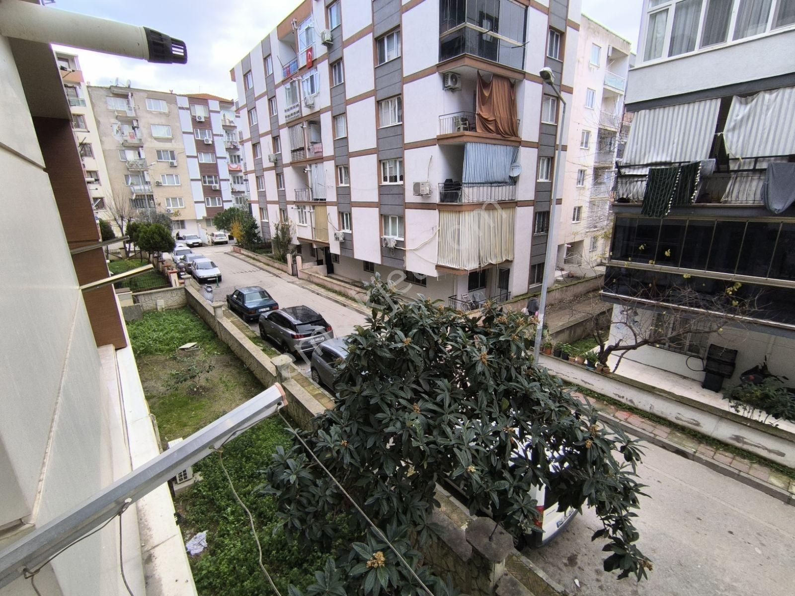 Manisa Yunusemre Merekezefendi Mah.1.balkon 2+1 95 M2 7 Yıllık - Görsel 30