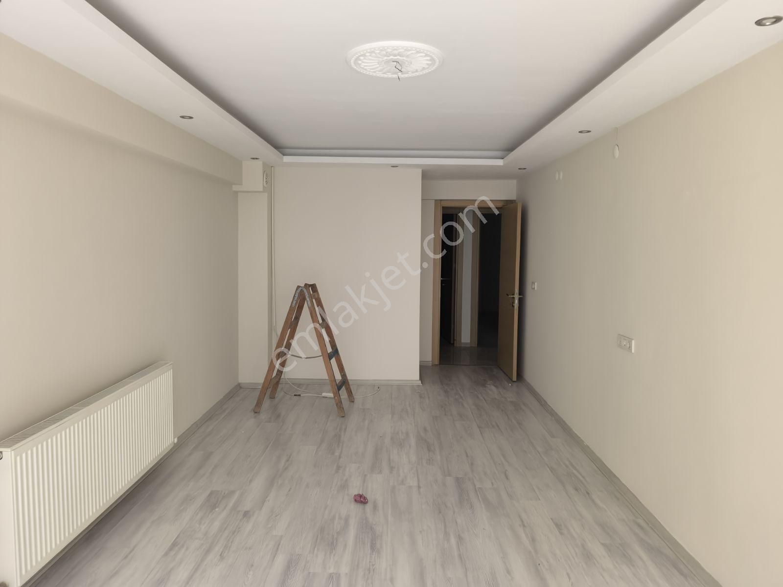 Manisa Yunusemre Merekezefendi Mah.1.balkon 2+1 95 M2 7 Yıllık - Görsel 34