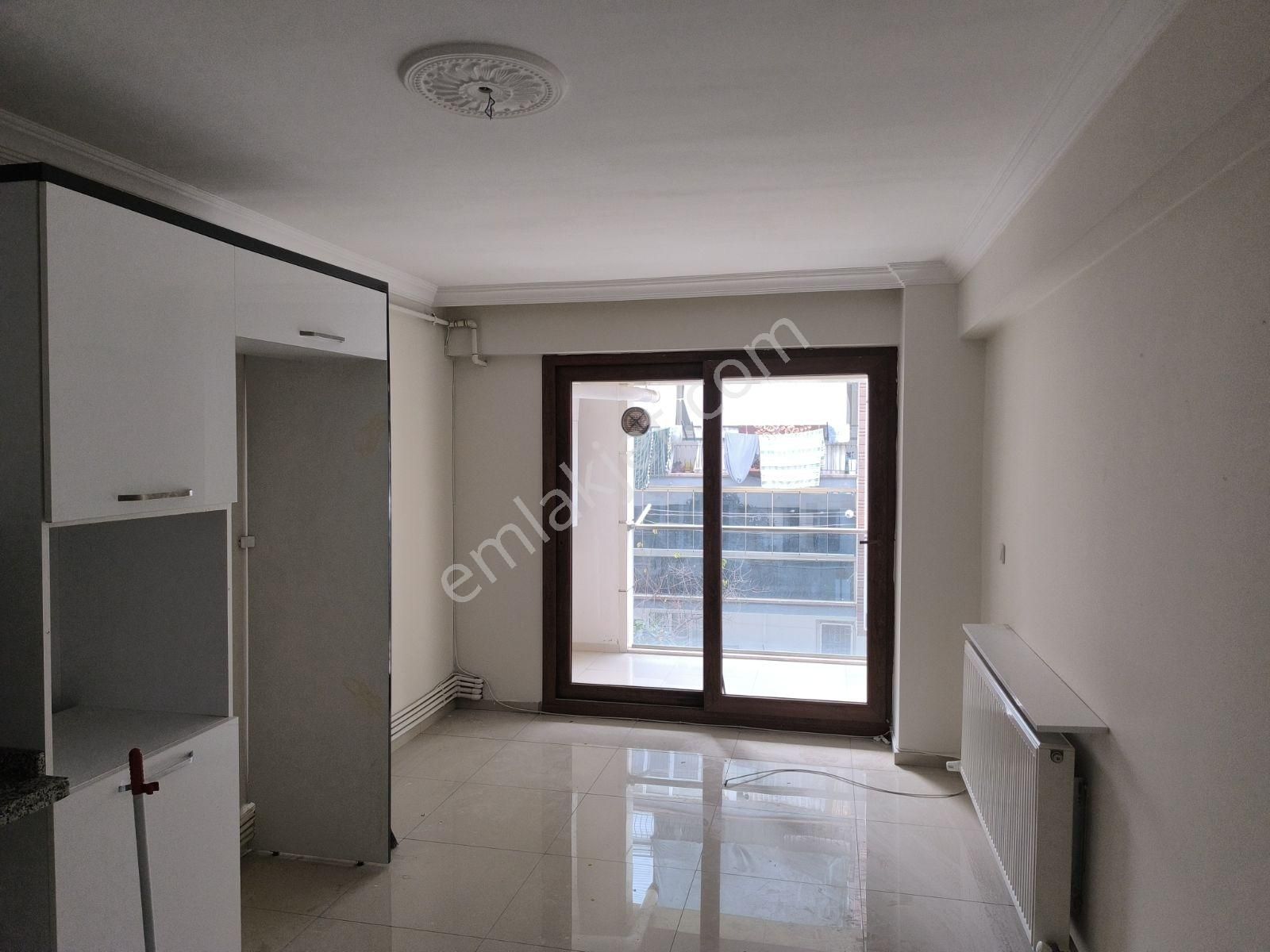 Manisa Yunusemre Merekezefendi Mah.1.balkon 2+1 95 M2 7 Yıllık - Görsel 32