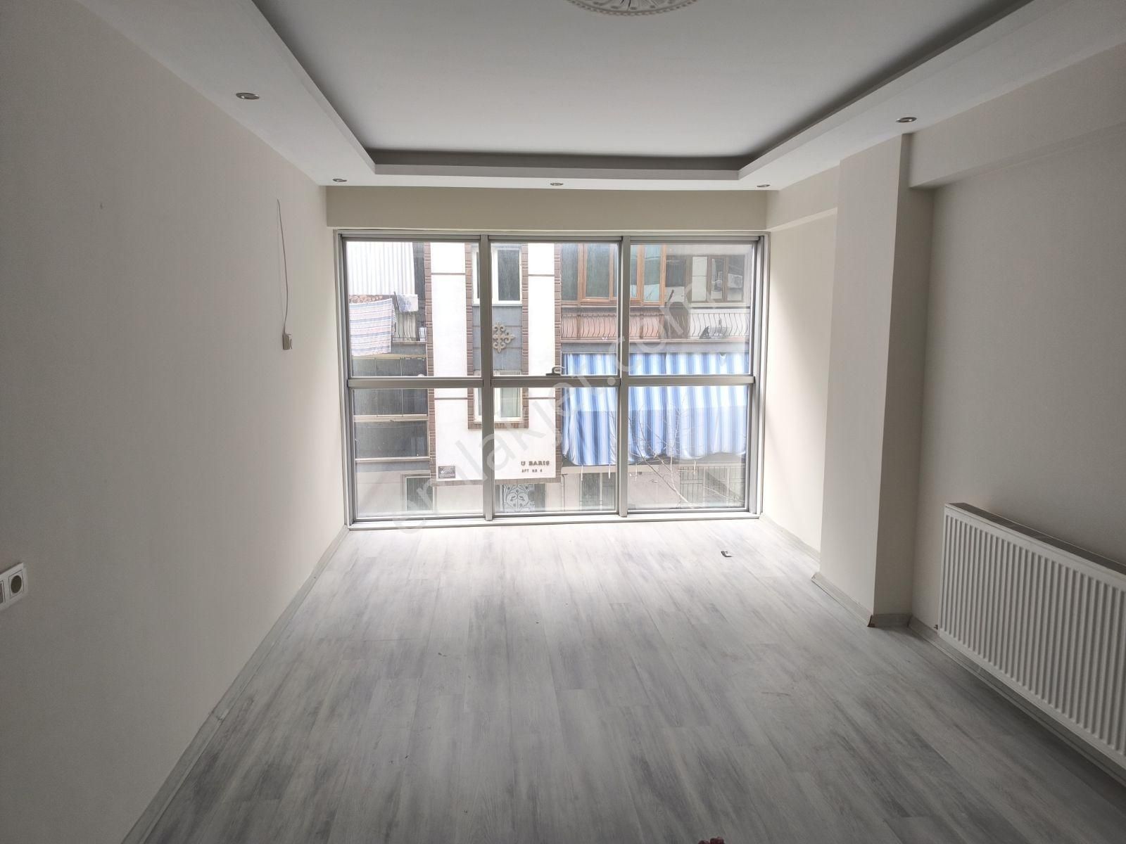 Manisa Yunusemre Merekezefendi Mah.1.balkon 2+1 95 M2 7 Yıllık - Görsel 22