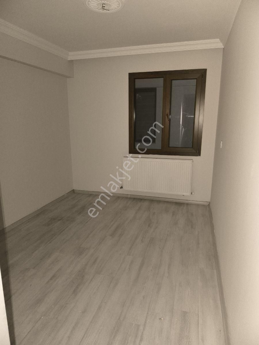 Manisa Yunusemre Merekezefendi Mah.1.balkon 2+1 95 M2 7 Yıllık - Görsel 24