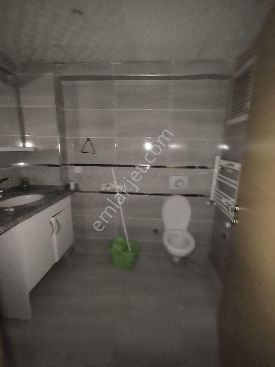 Manisa Yunusemre Merekezefendi Mah.1.balkon 2+1 95 M2 7 Yıllık - Görsel 27