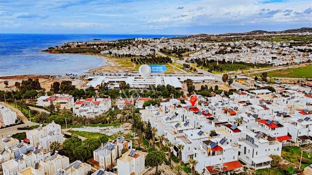 Didim Mavişehir Mavi Ay Sitesinde Deniz Manzaralı Villa - Görsel 2