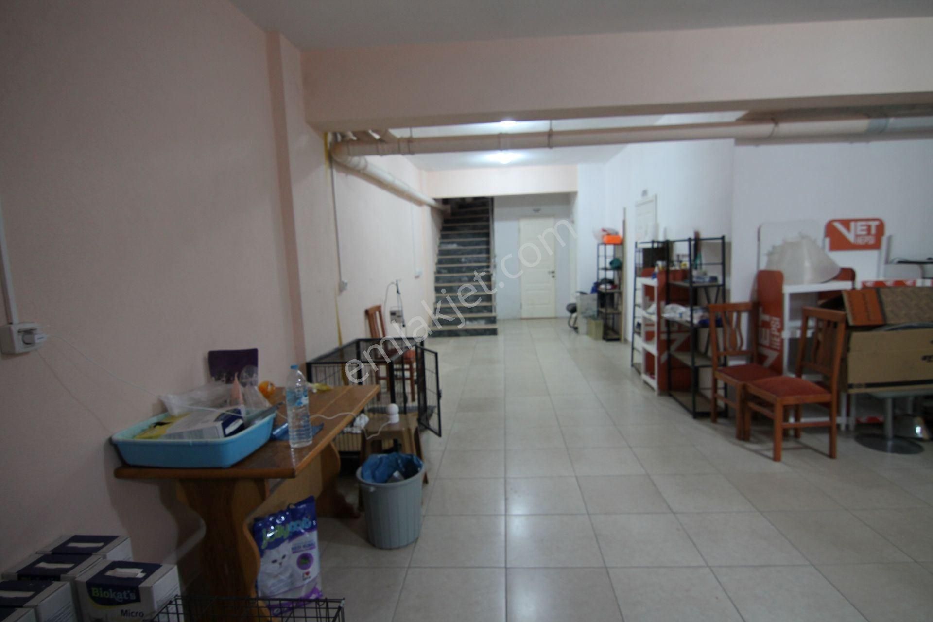 Çanakkale Merkez Eski Belediye Yakını Kiralık İşyeri - Görsel 18