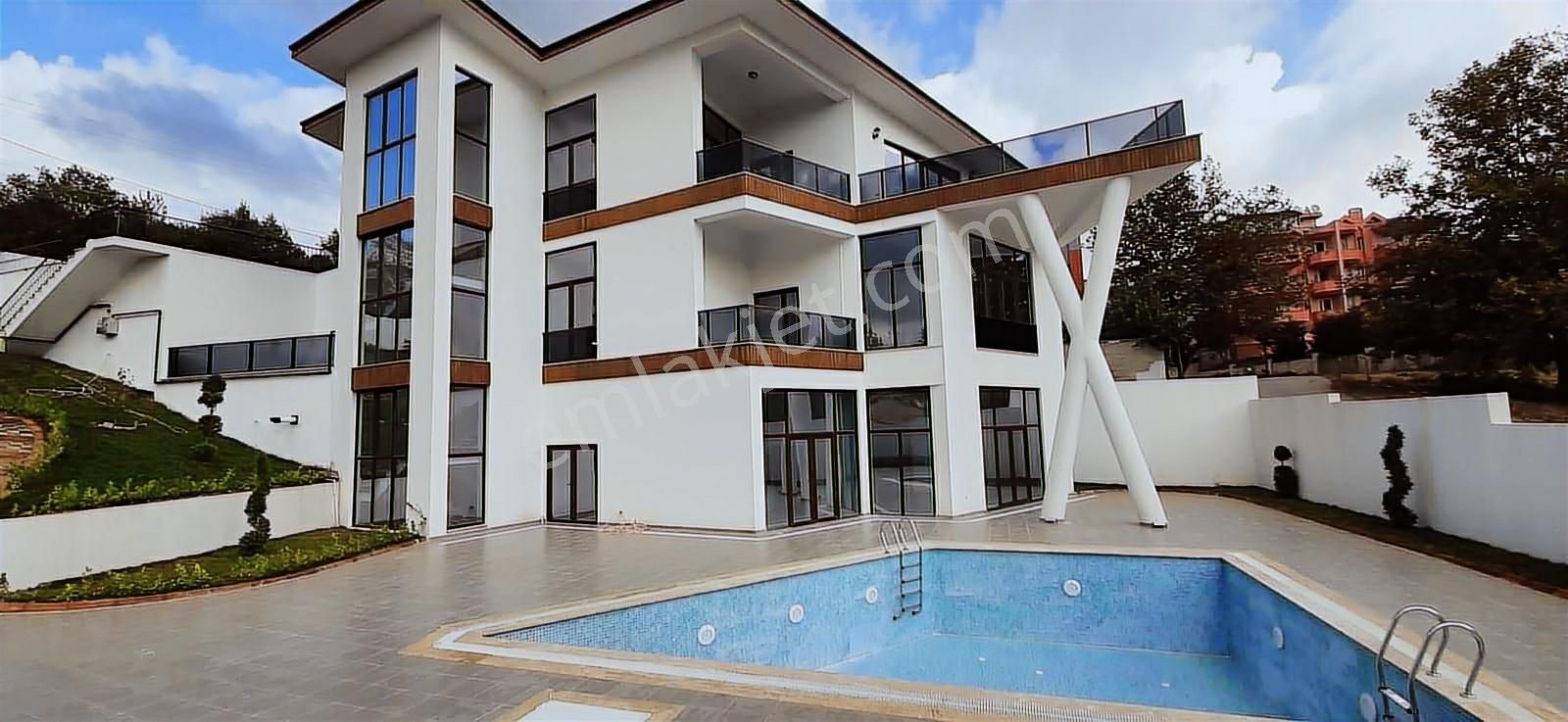 Yalova Termalde Satılık Mustakıl Lüx Villa - Görsel 33