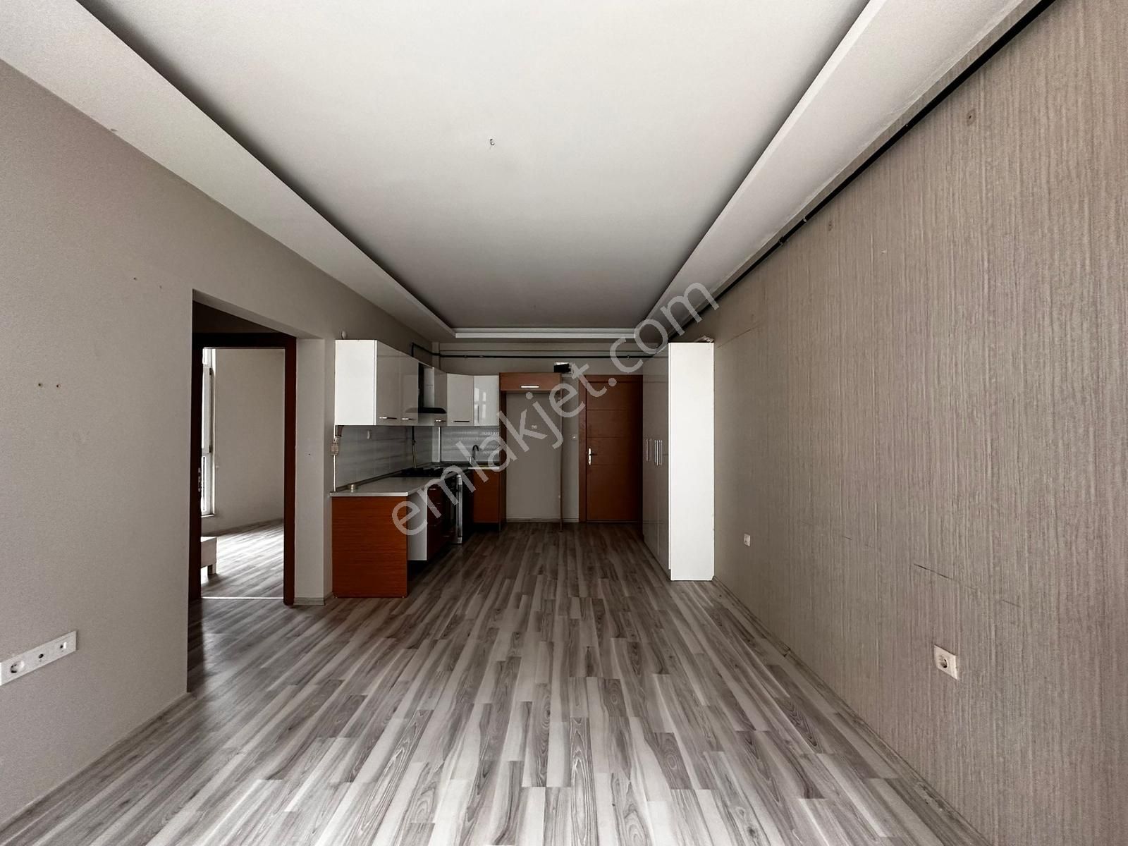 Tırpan'dan Halitpaşa Mh.düz Ayak Merkezi Konum 2+1 Kiralık Daire - Görsel 9