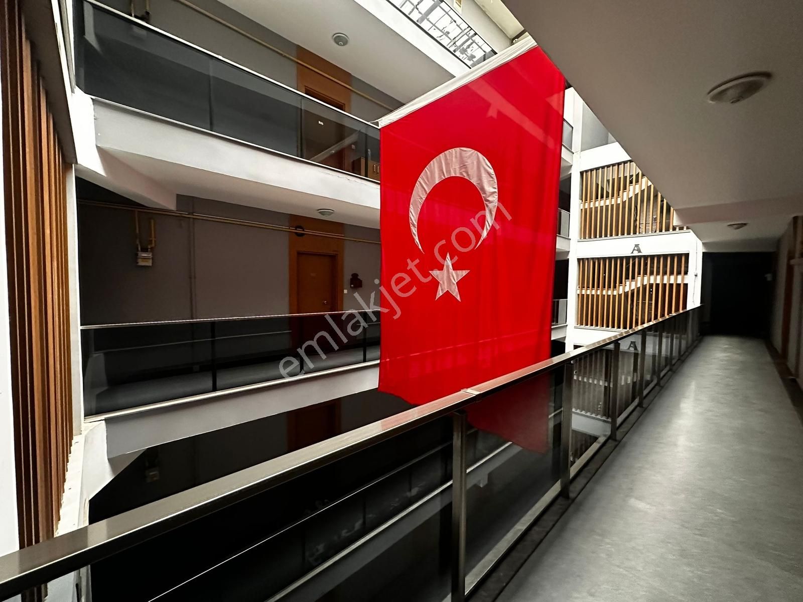 Tırpan'dan Halitpaşa Mh.düz Ayak Merkezi Konum 2+1 Kiralık Daire - Görsel 5