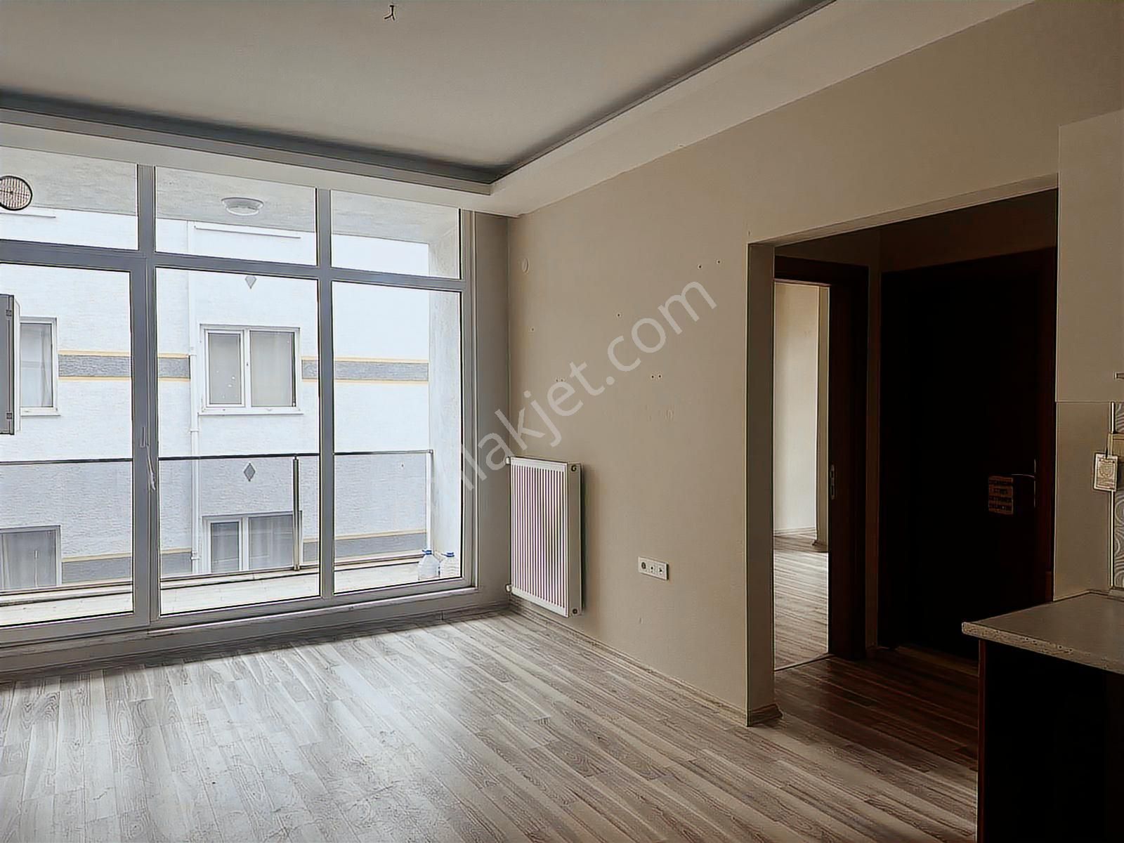 Tırpan'dan Halitpaşa Mh.düz Ayak Merkezi Konum 2+1 Kiralık Daire - Görsel 20