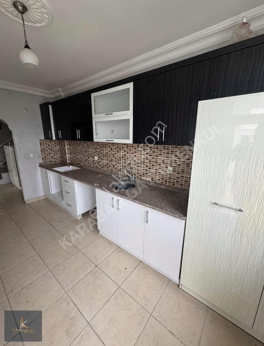 Karabağ'dan ! Harika Konumda Ayırmaya Uygun Geniş Dubleks - Görsel 11