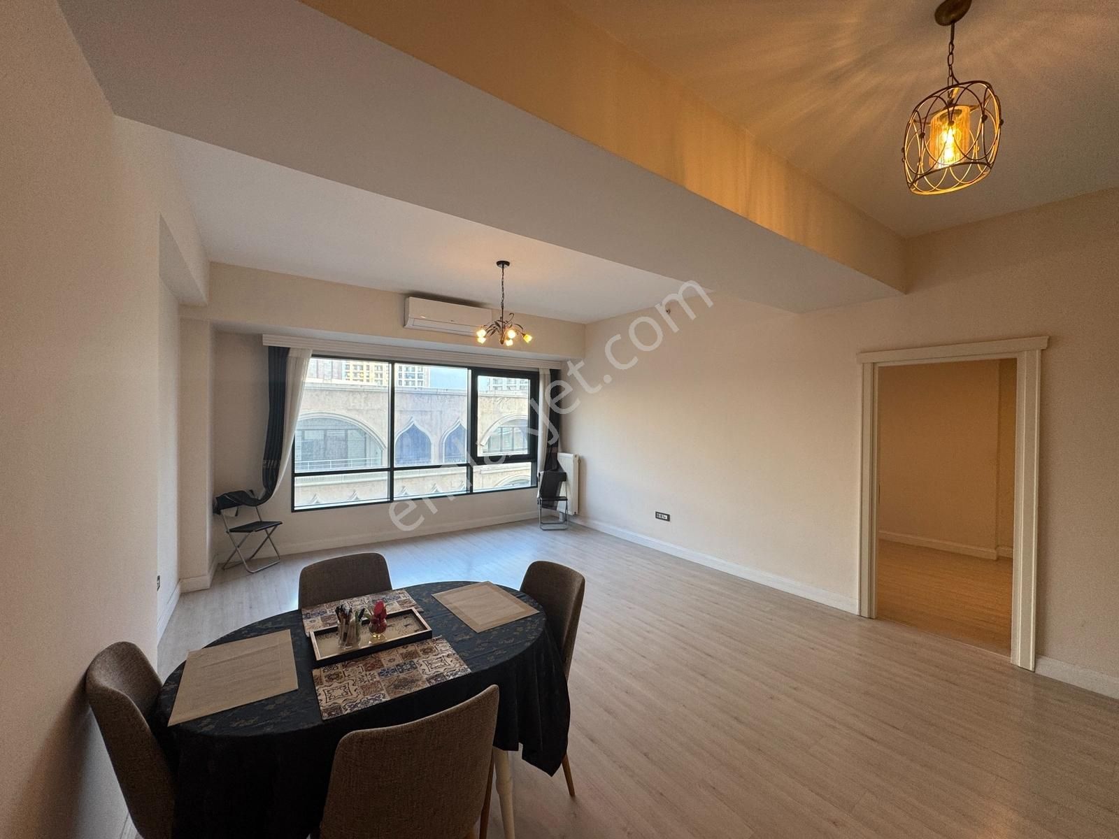 Venezia Mega Avm Cephe En Buyuk Tıpı 1+1 Satılık Daire