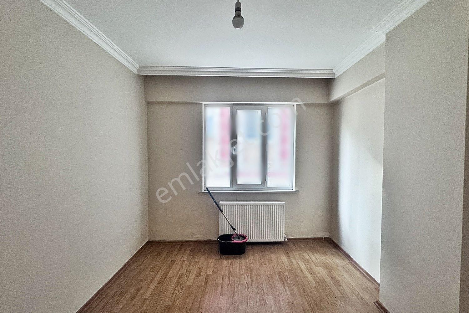 Hacı Yakup Caddesi'nde Ferah Ve Kullanışlı 2+1 Satılık Daire! - Görsel 15