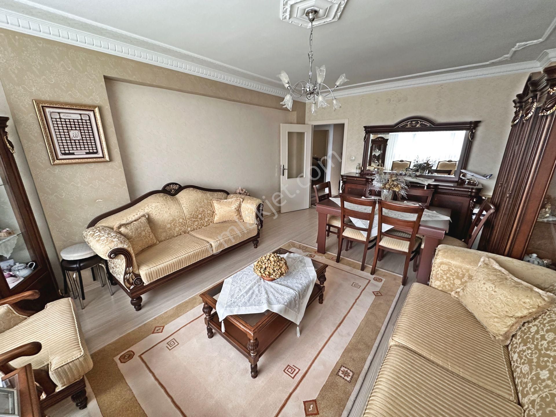 Hürel Mahallesinde Manzaralı Önü Açık Asansörlü 3+1 Satılık Daire - Görsel 3