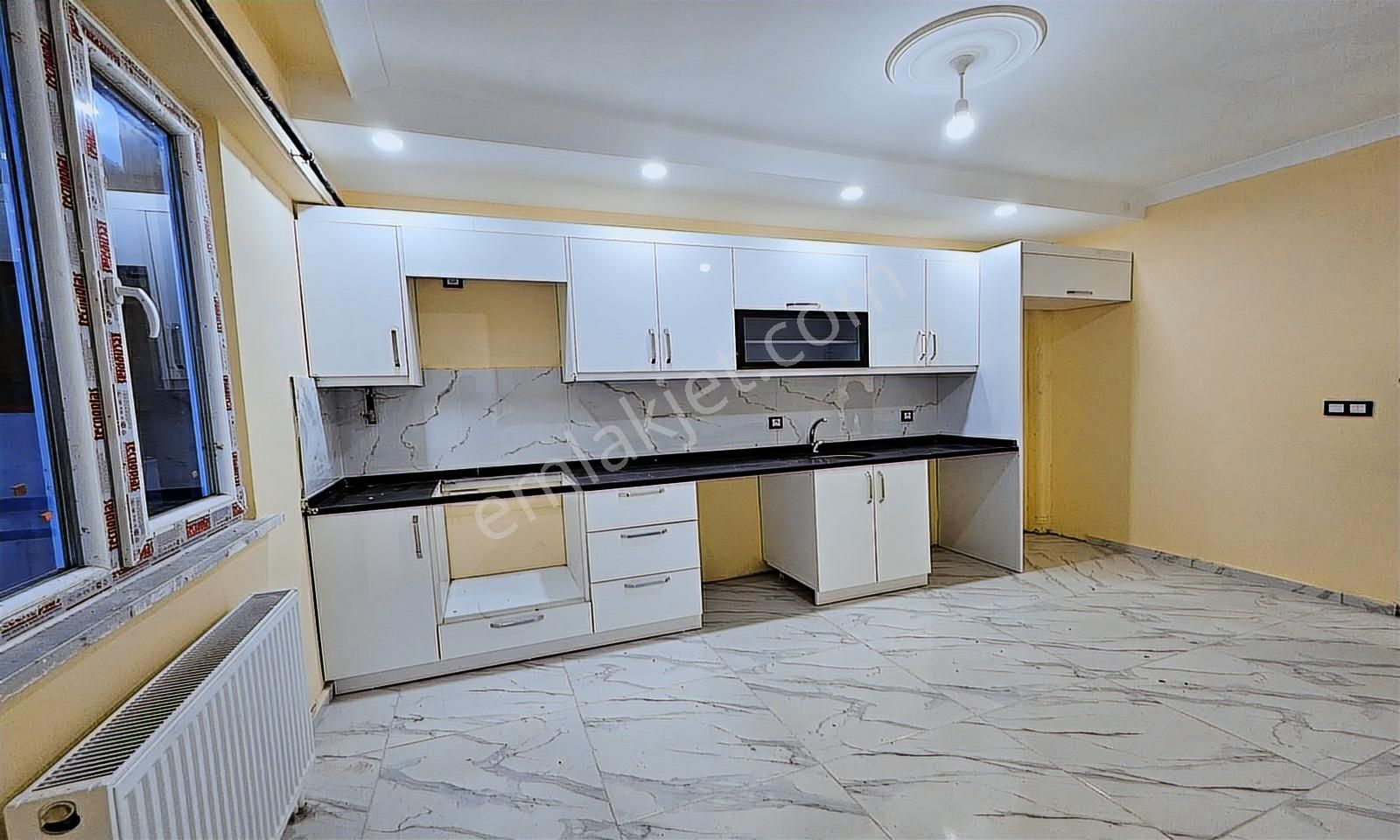 Kızılpınar Atatürk Mah. Merkezi Konumda 3+1 Geniş Daire Sıfır - Görsel 2