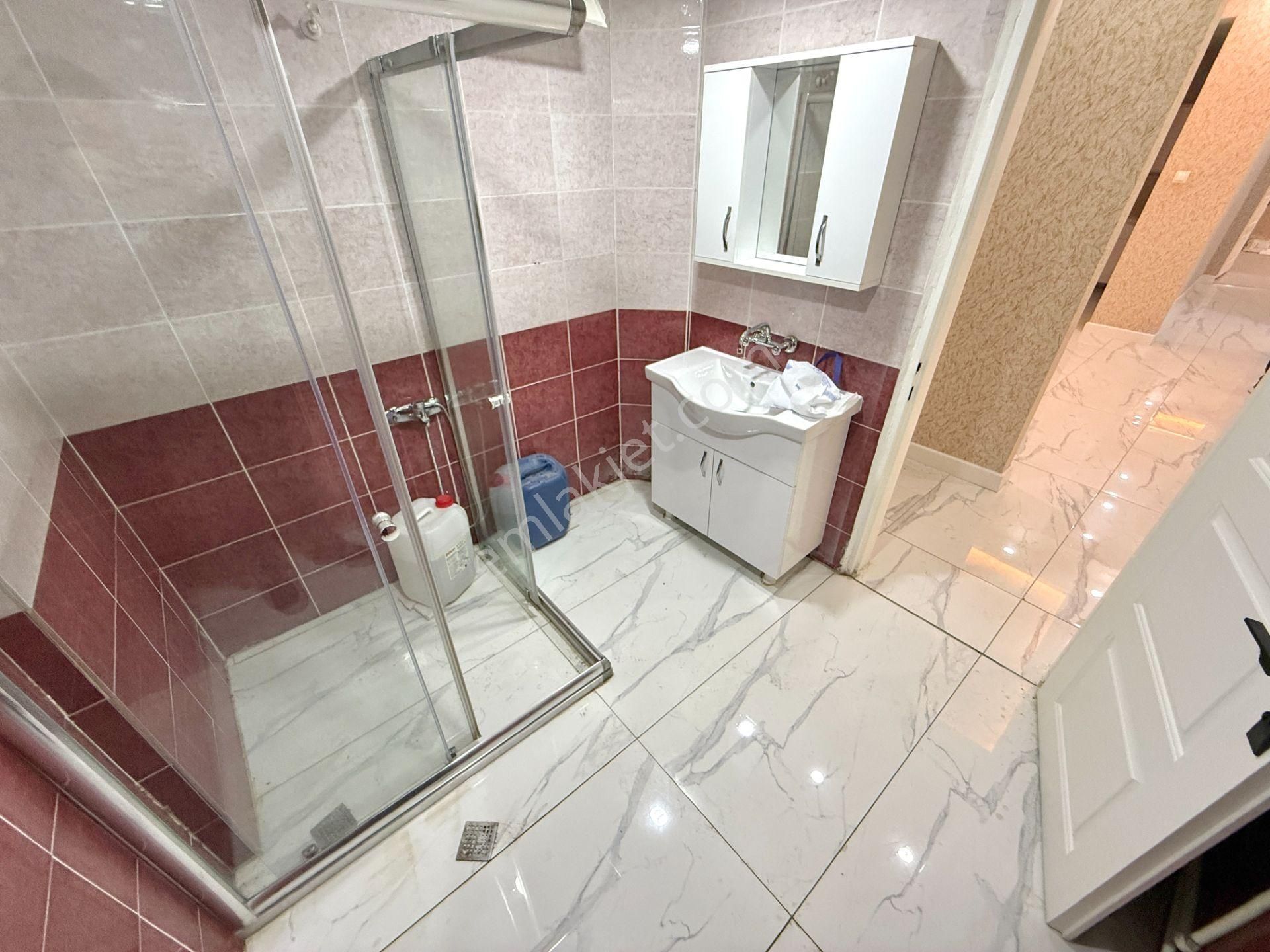 Pursaklar Mehmet Zengin Emlak'tan 1.kot Satı Öztürk Okulu Yakını 2+1 Yapılı Masrafsız Daire - Görsel 16