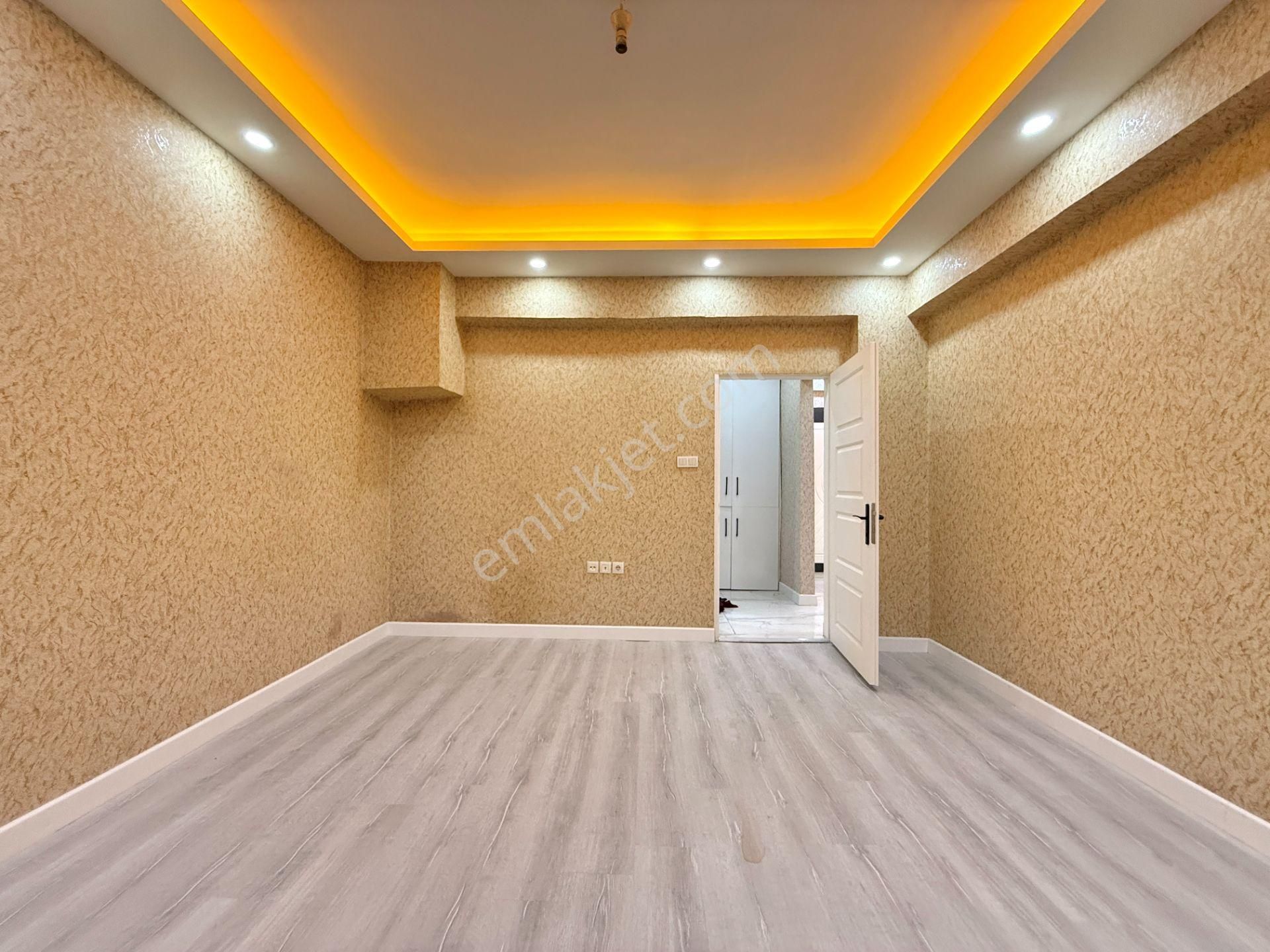 Pursaklar Mehmet Zengin Emlak'tan 1.kot Satı Öztürk Okulu Yakını 2+1 Yapılı Masrafsız Daire - Görsel 14