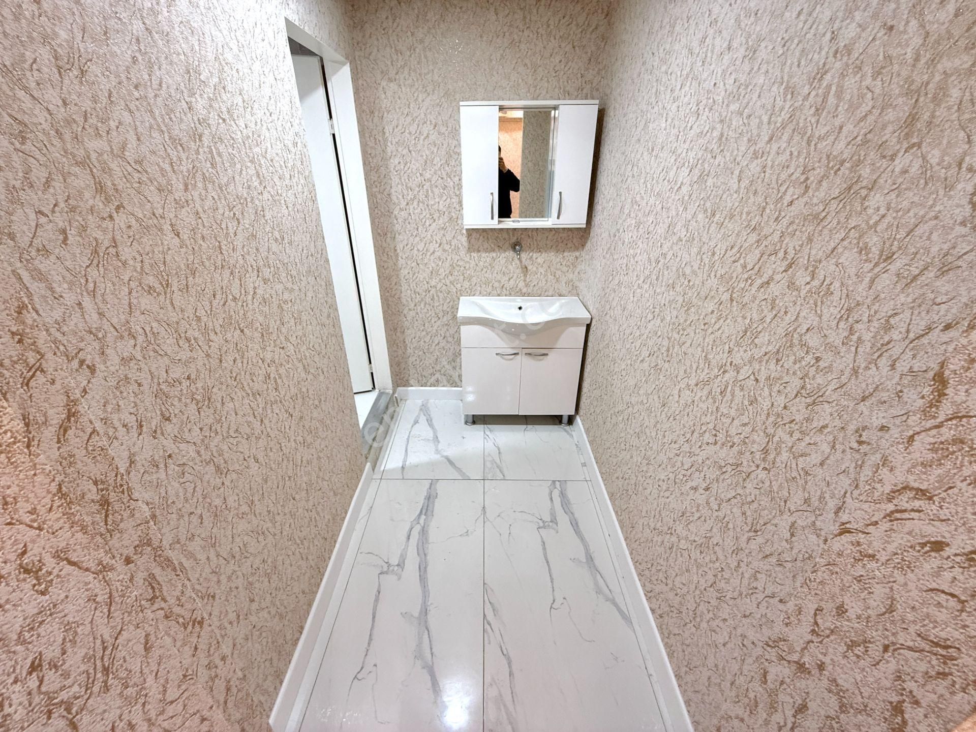 Pursaklar Mehmet Zengin Emlak'tan 1.kot Satı Öztürk Okulu Yakını 2+1 Yapılı Masrafsız Daire - Görsel 23