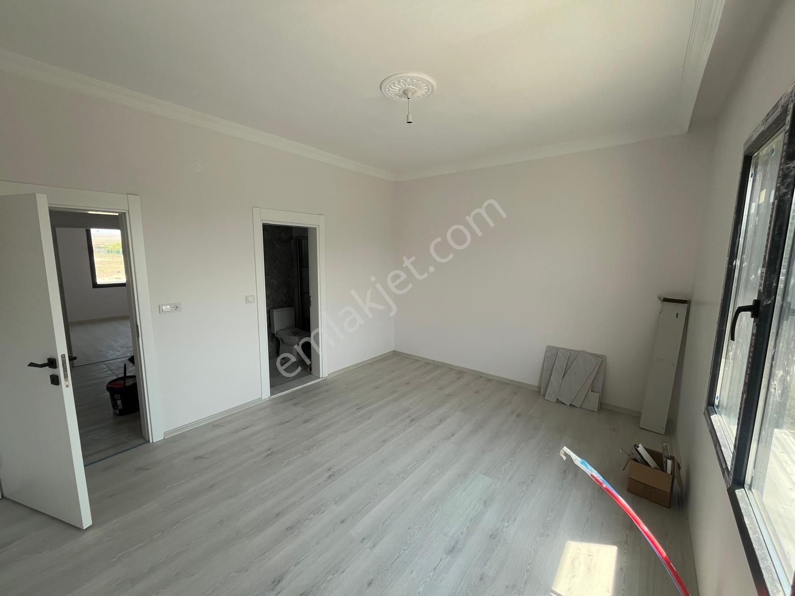 Niğde Bor Kemerhisar Tepe De 475 Arsa İçerisinde Sıfır Yapı - Görsel 8