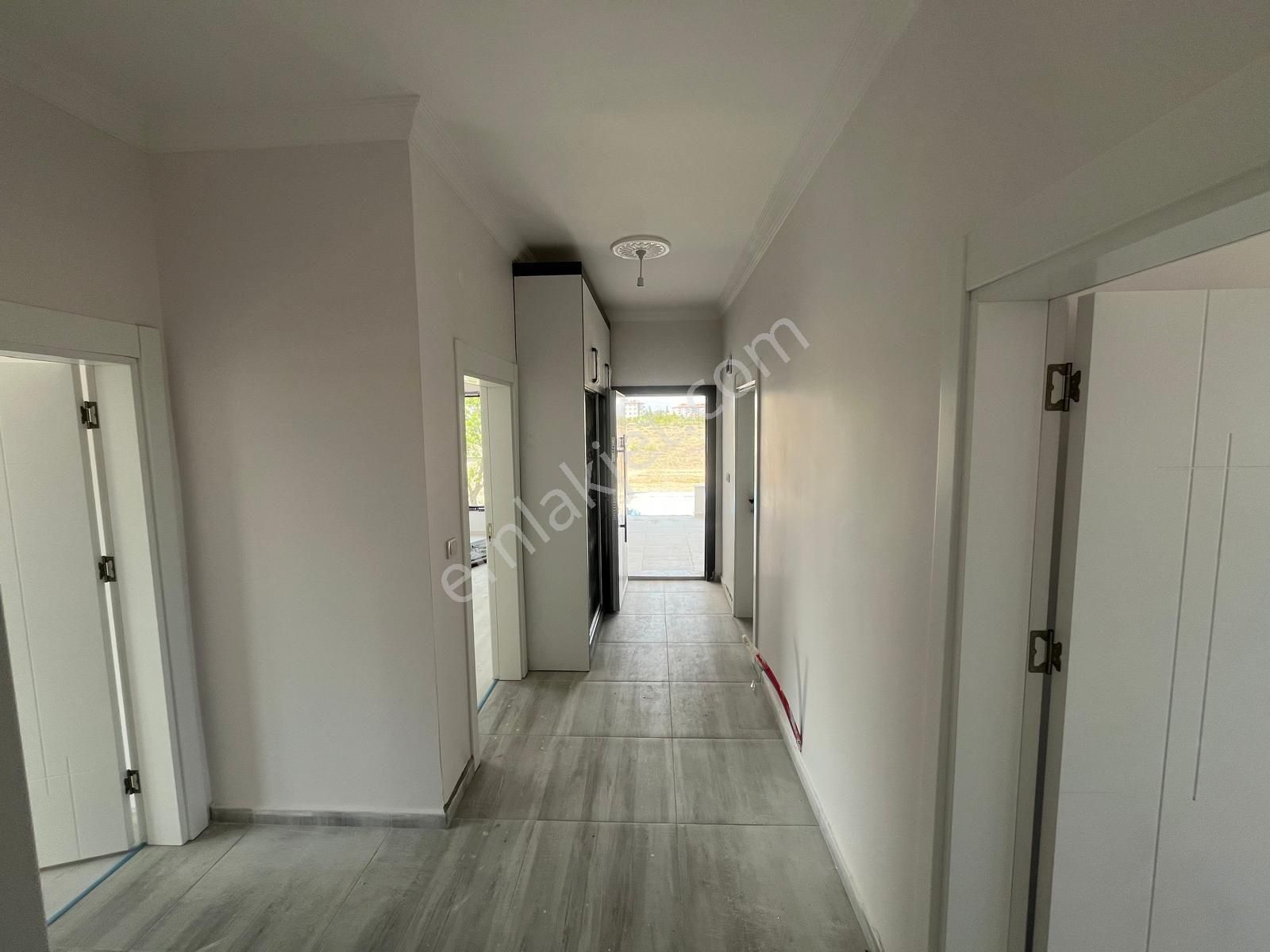 Niğde Bor Kemerhisar Tepe De 475 Arsa İçerisinde Sıfır Yapı - Görsel 7