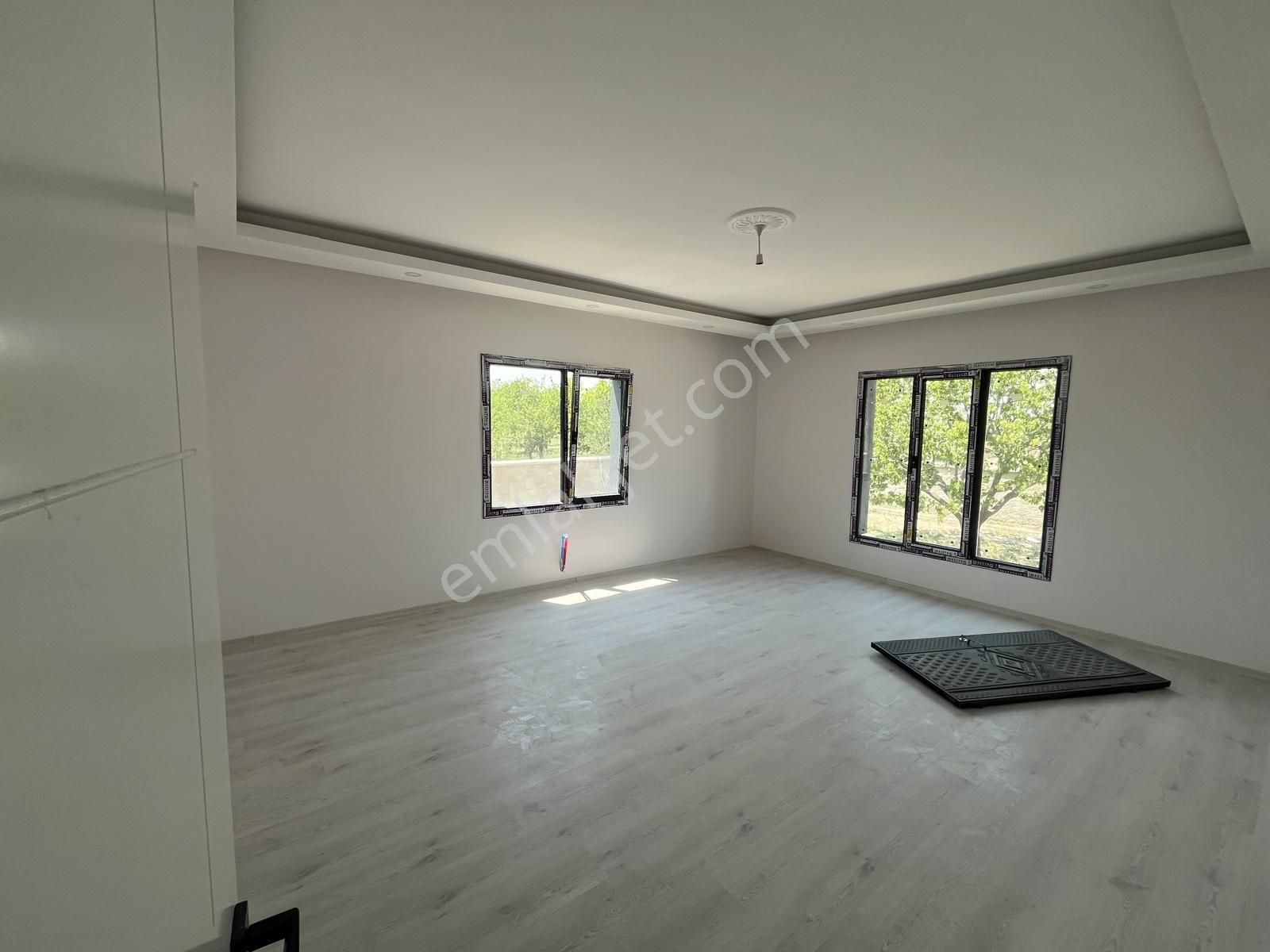 Niğde Bor Kemerhisar Tepe De 475 Arsa İçerisinde Sıfır Yapı - Görsel 9