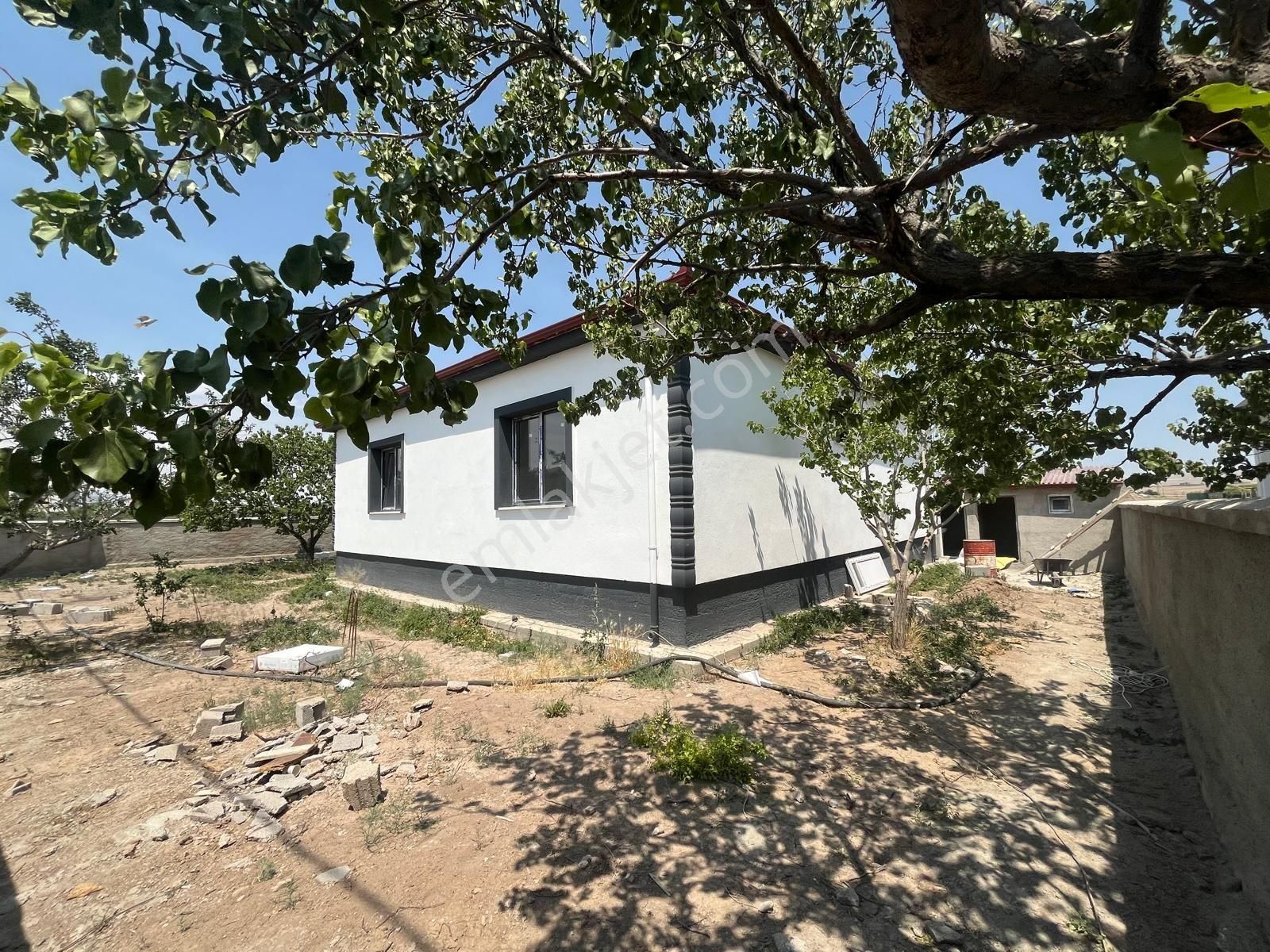 Niğde Bor Kemerhisar Tepe De 475 Arsa İçerisinde Sıfır Yapı - Görsel 15