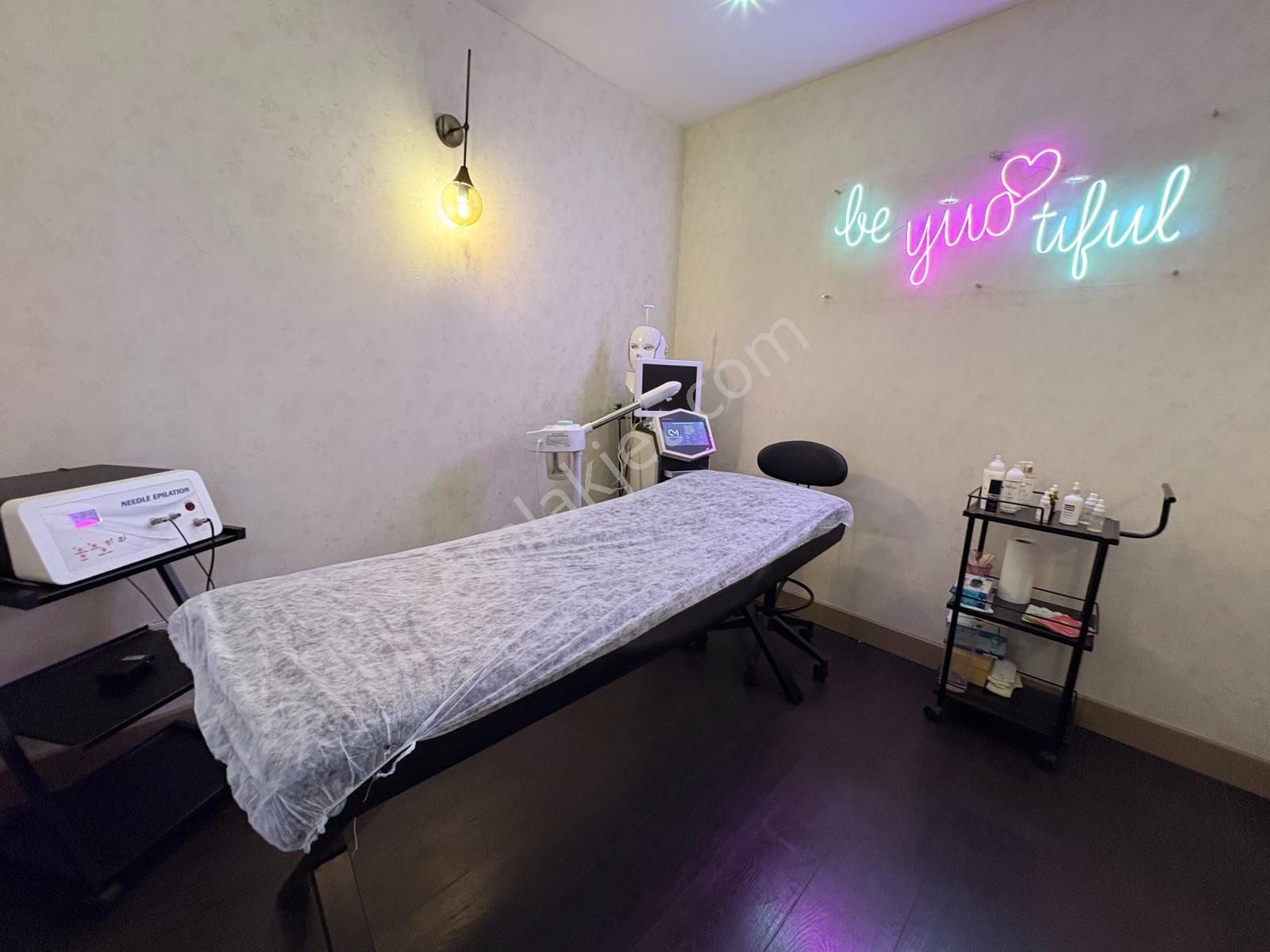 Lidya Emlak'tan Full Ekipmanlı Torkam Avm Girişi Devren Kiralık - Görsel 7