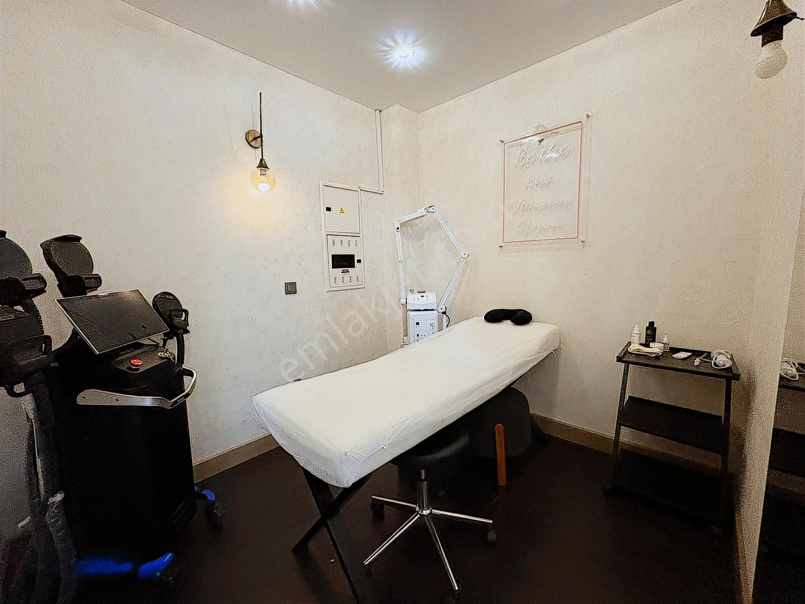 Lidya Emlak'tan Full Ekipmanlı Torkam Avm Girişi Devren Kiralık - Görsel 10