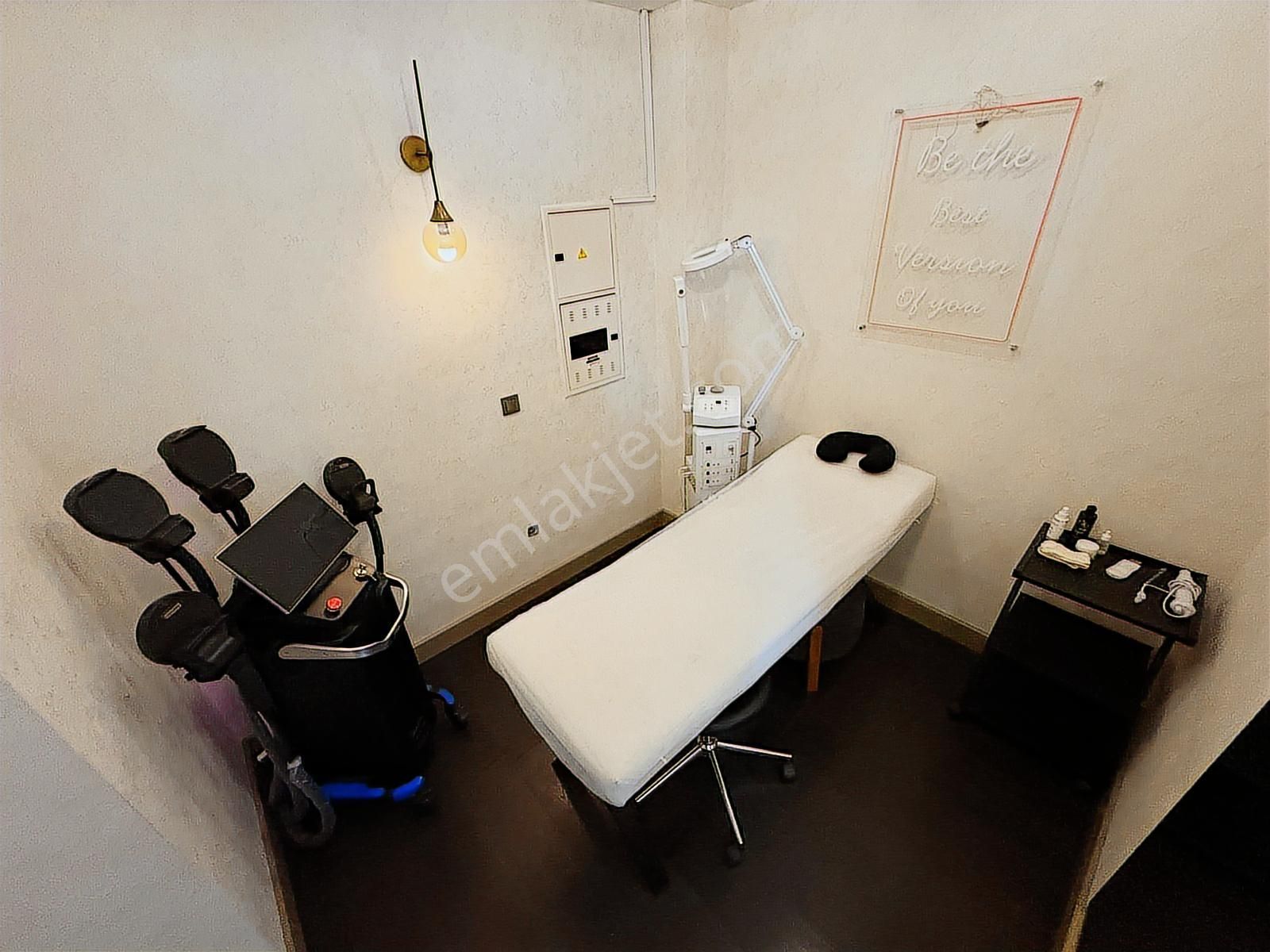 Lidya Emlak'tan Full Ekipmanlı Torkam Avm Girişi Devren Kiralık - Görsel 26