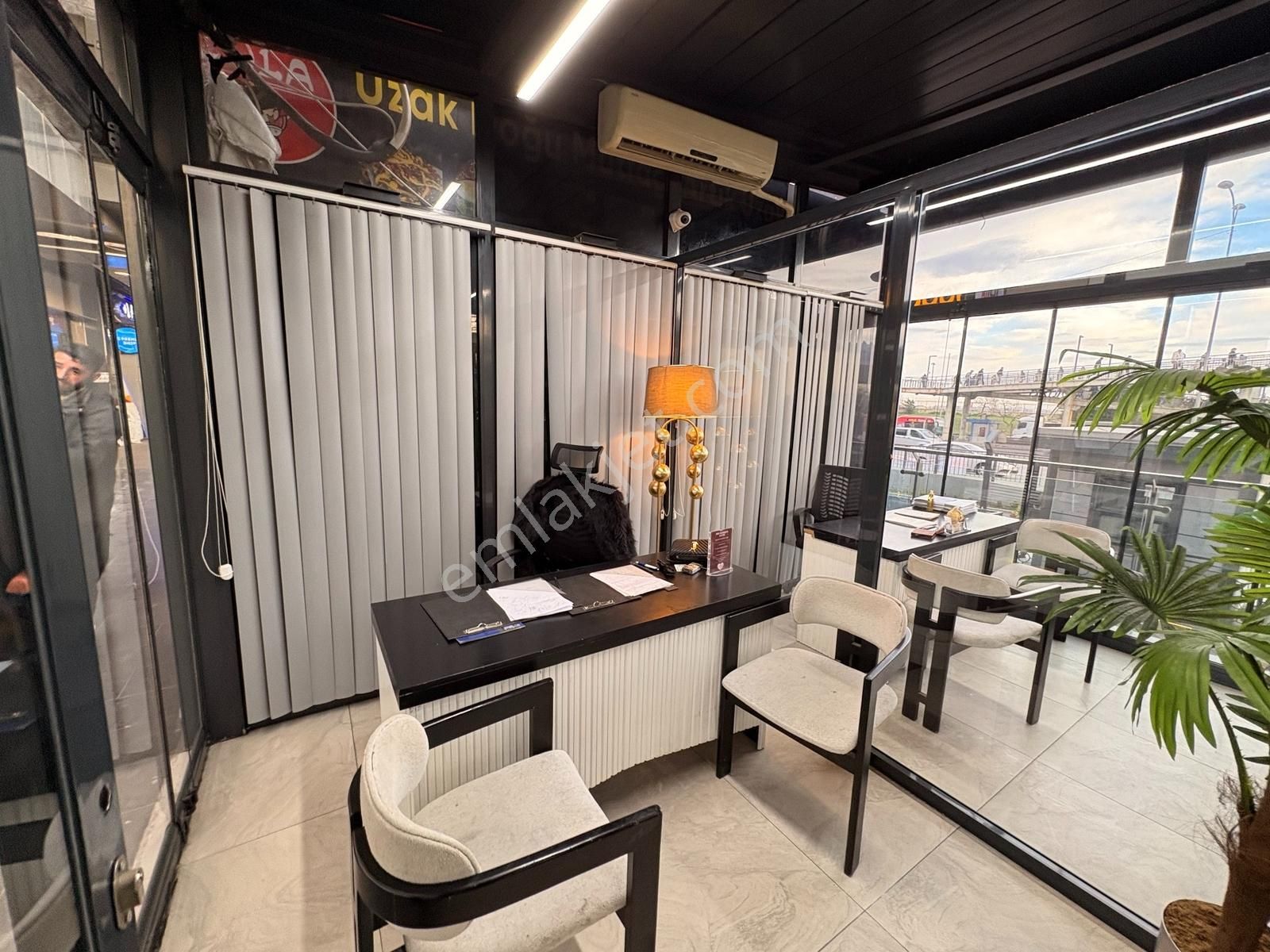 Lidya Emlak'tan Full Ekipmanlı Torkam Avm Girişi Devren Kiralık - Görsel 28