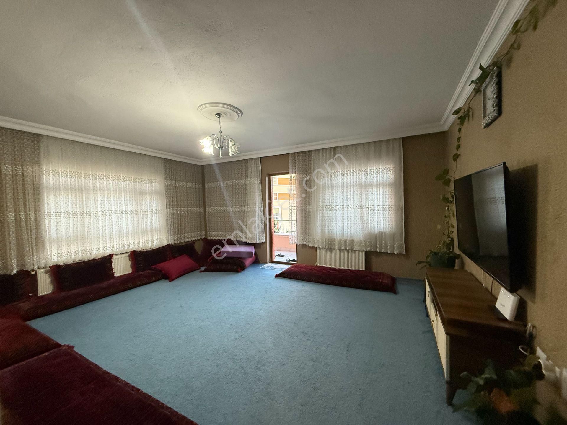 Pursaklar Mehmet Zengin Emlak'tan Yüksek Kredili, Güney Cephe, Masrafsız 3.kat 3+1 Daire - Görsel 2