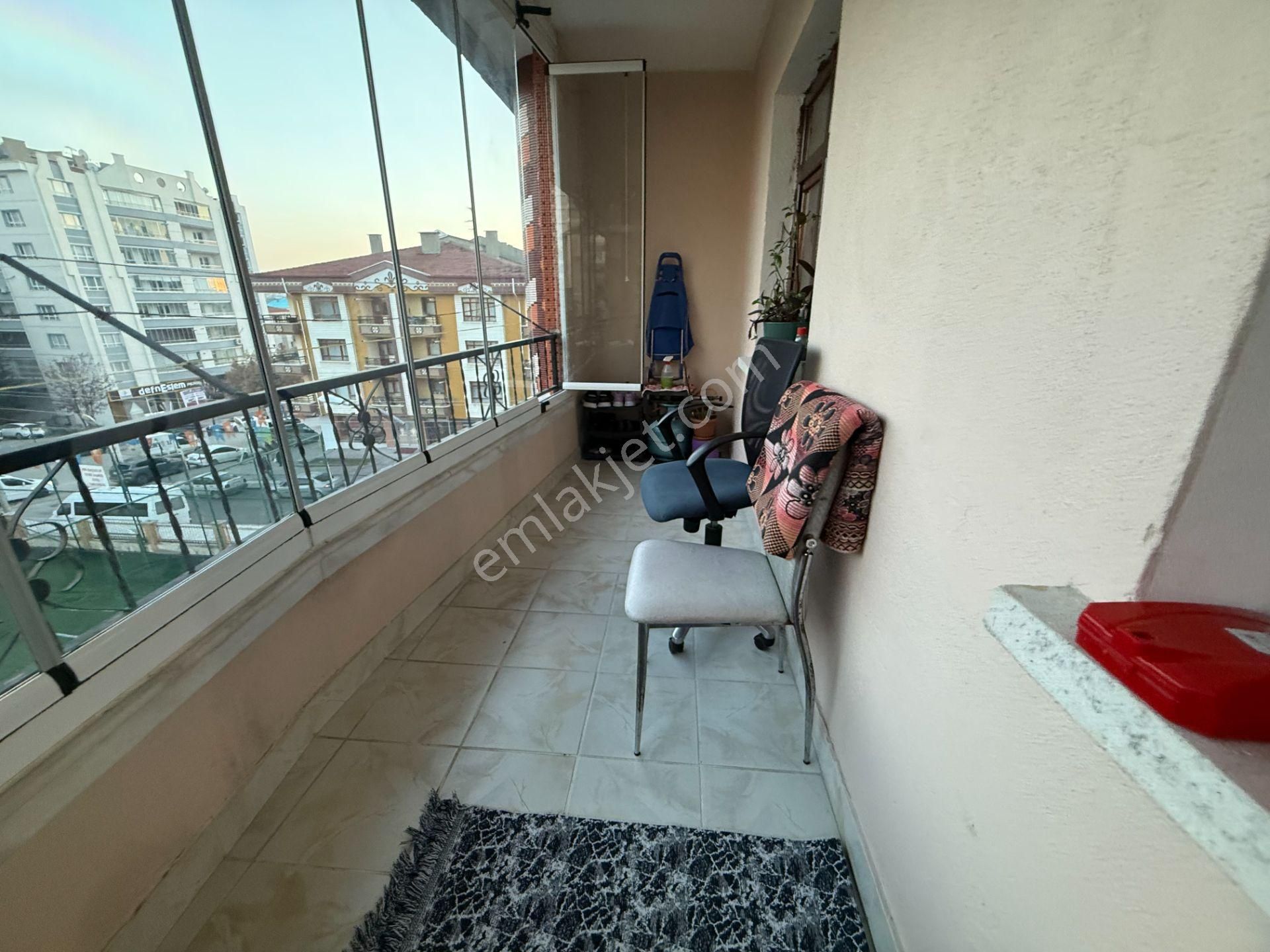 Pursaklar Mehmet Zengin Emlak'tan Yüksek Kredili, Güney Cephe, Masrafsız 3.kat 3+1 Daire - Görsel 43