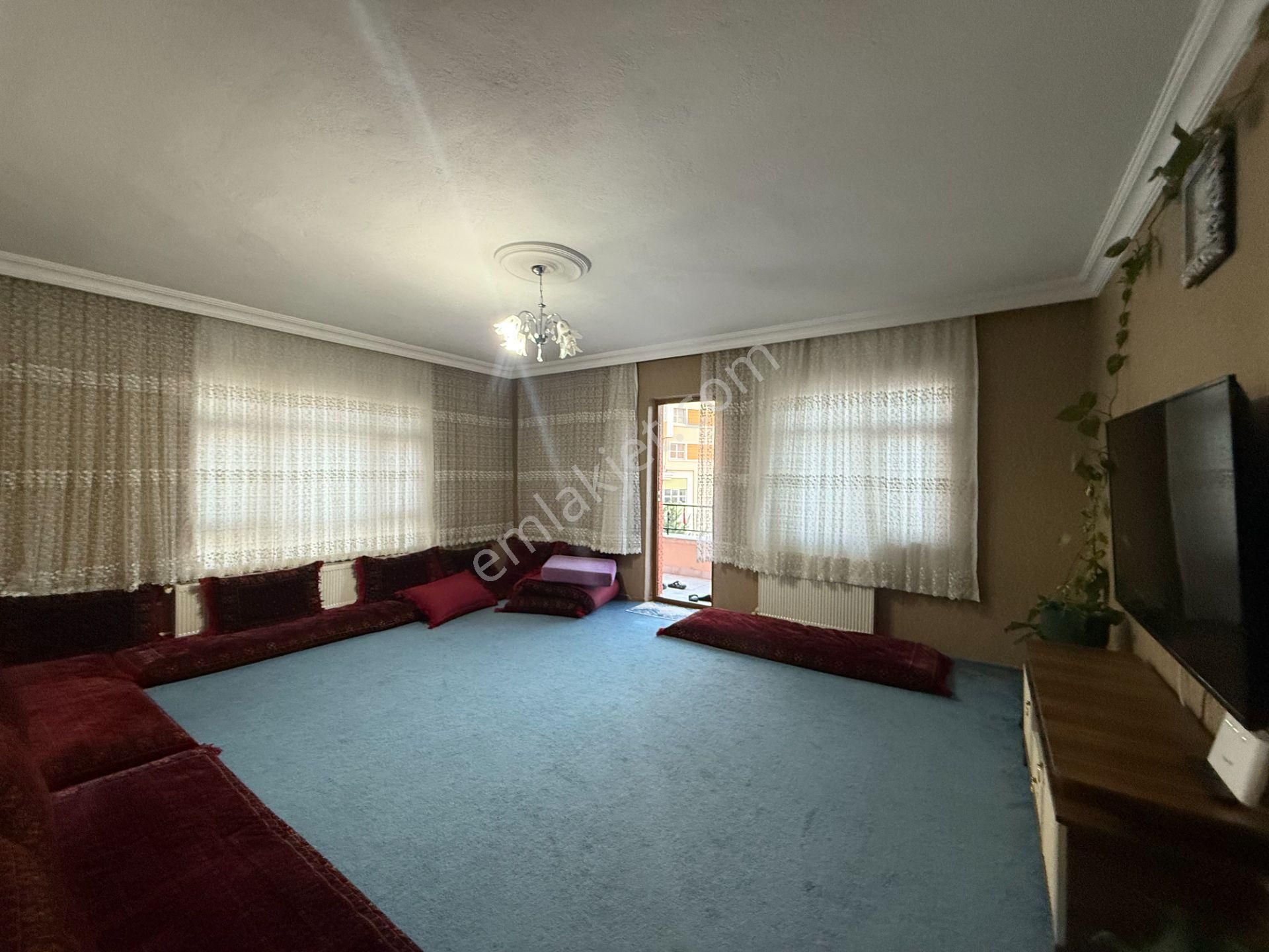 Pursaklar Mehmet Zengin Emlak'tan Yüksek Kredili, Güney Cephe, Masrafsız 3.kat 3+1 Daire - Görsel 13