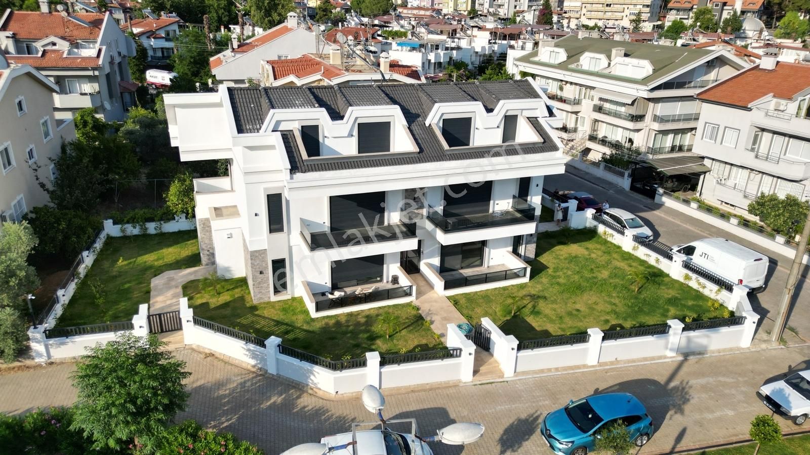 Marmaris'te Satılık Sıfır 2+1 Açık Mutfak Rezidans Gibi Daire - Görsel 26