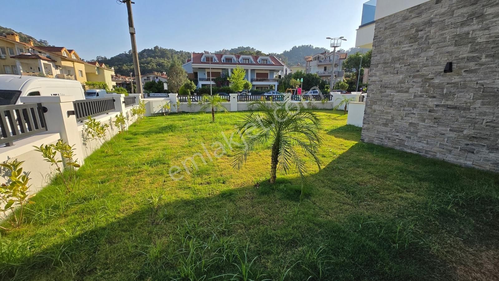 Marmaris'te Satılık Sıfır 2+1 Açık Mutfak Rezidans Gibi Daire - Görsel 12
