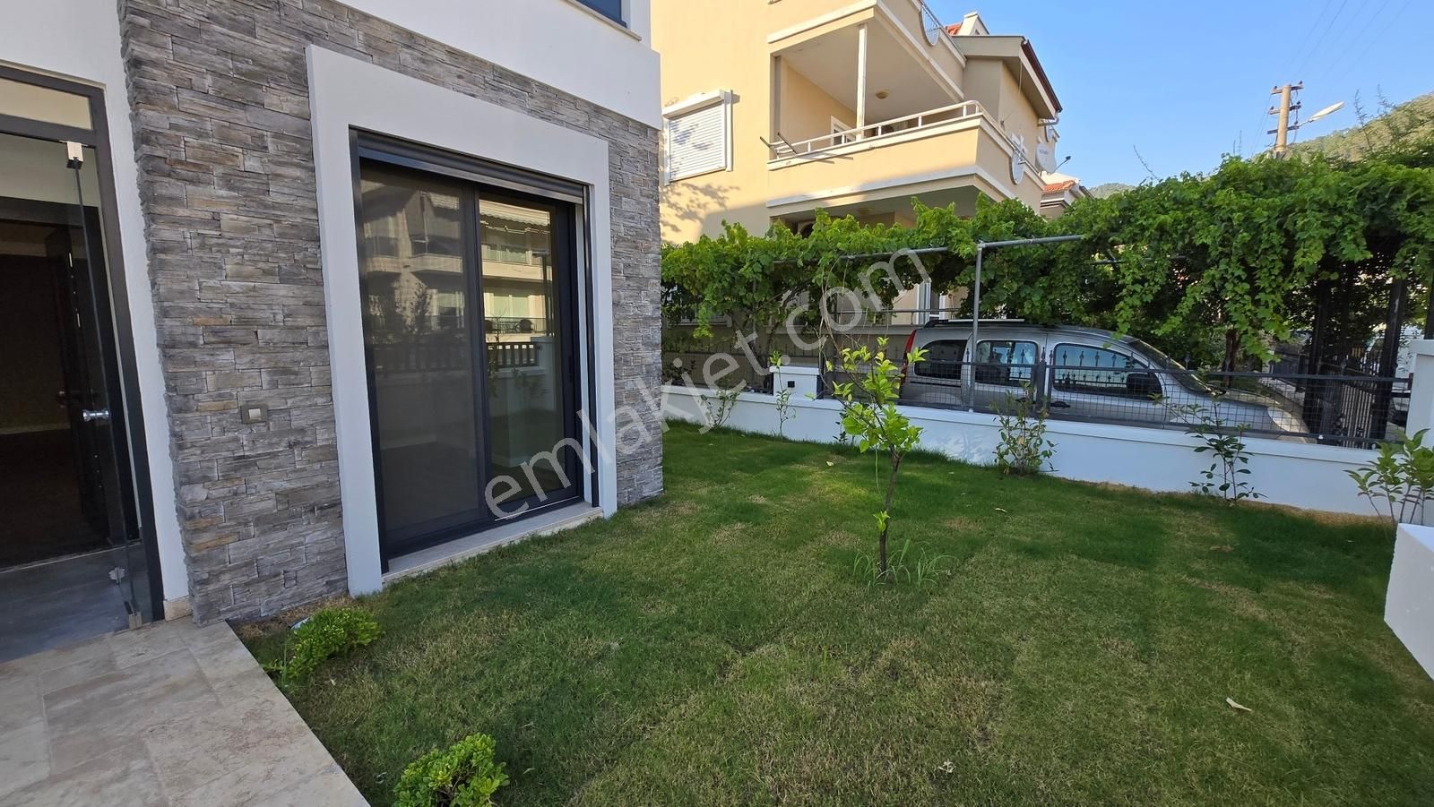 Marmaris'te Satılık Sıfır 2+1 Açık Mutfak Rezidans Gibi Daire - Görsel 5