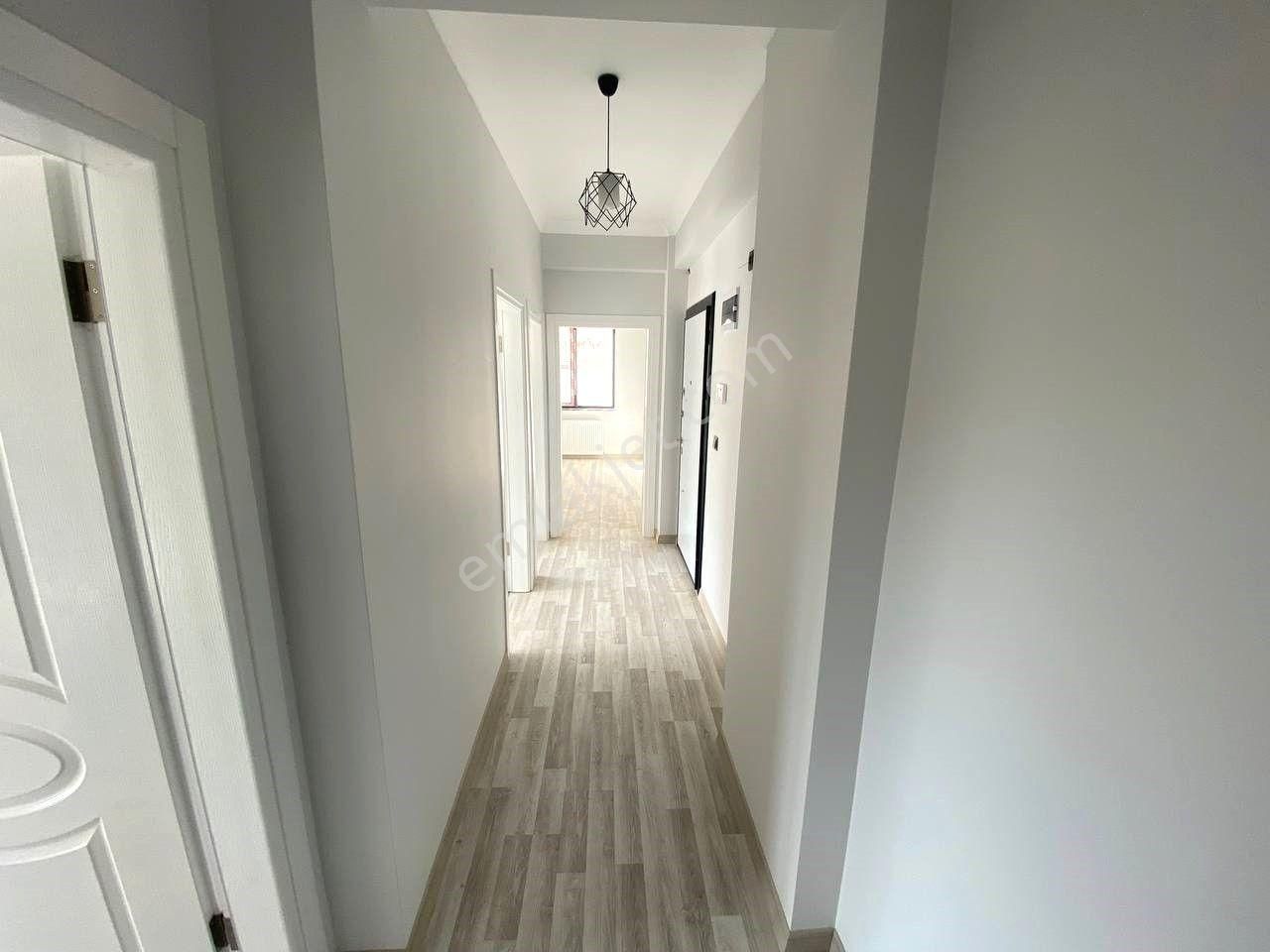 🏡aktiften Bahçelievler'de Huzurlu Oturabilceğiniz Müstakil Tadında Ayrı Mutfak 2+1 Satılık Daire🌹 - Görsel 14