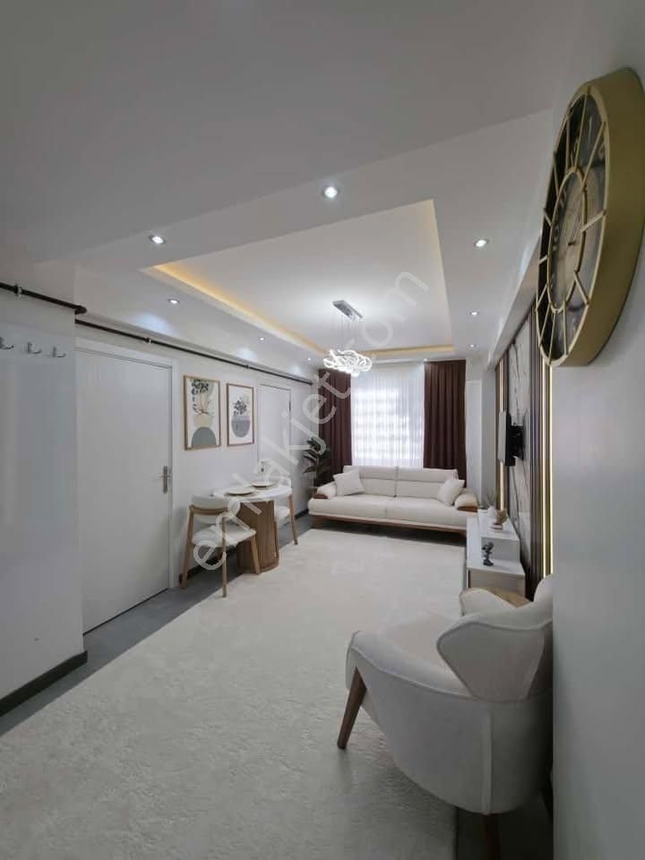 15 Mayıs Mahallesi 2+1 Full Lüx Sıfır Eşyalı A3 - Görsel 4