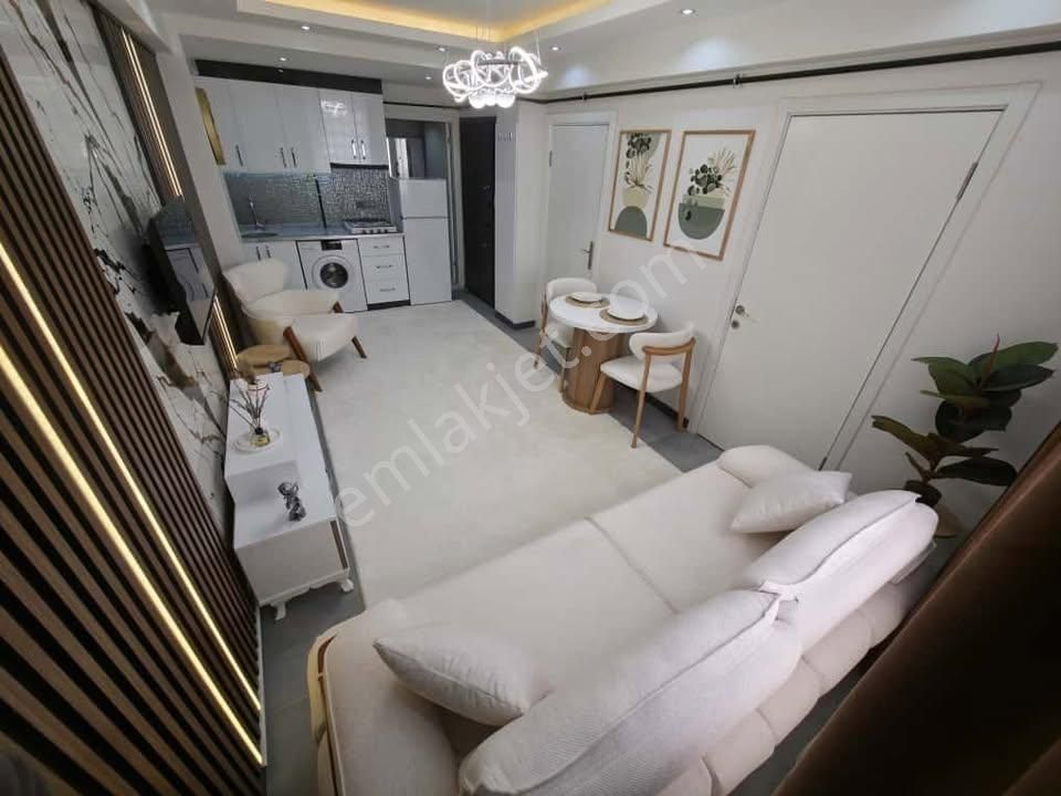 15 Mayıs Mahallesi 2+1 Full Lüx Sıfır Eşyalı A3