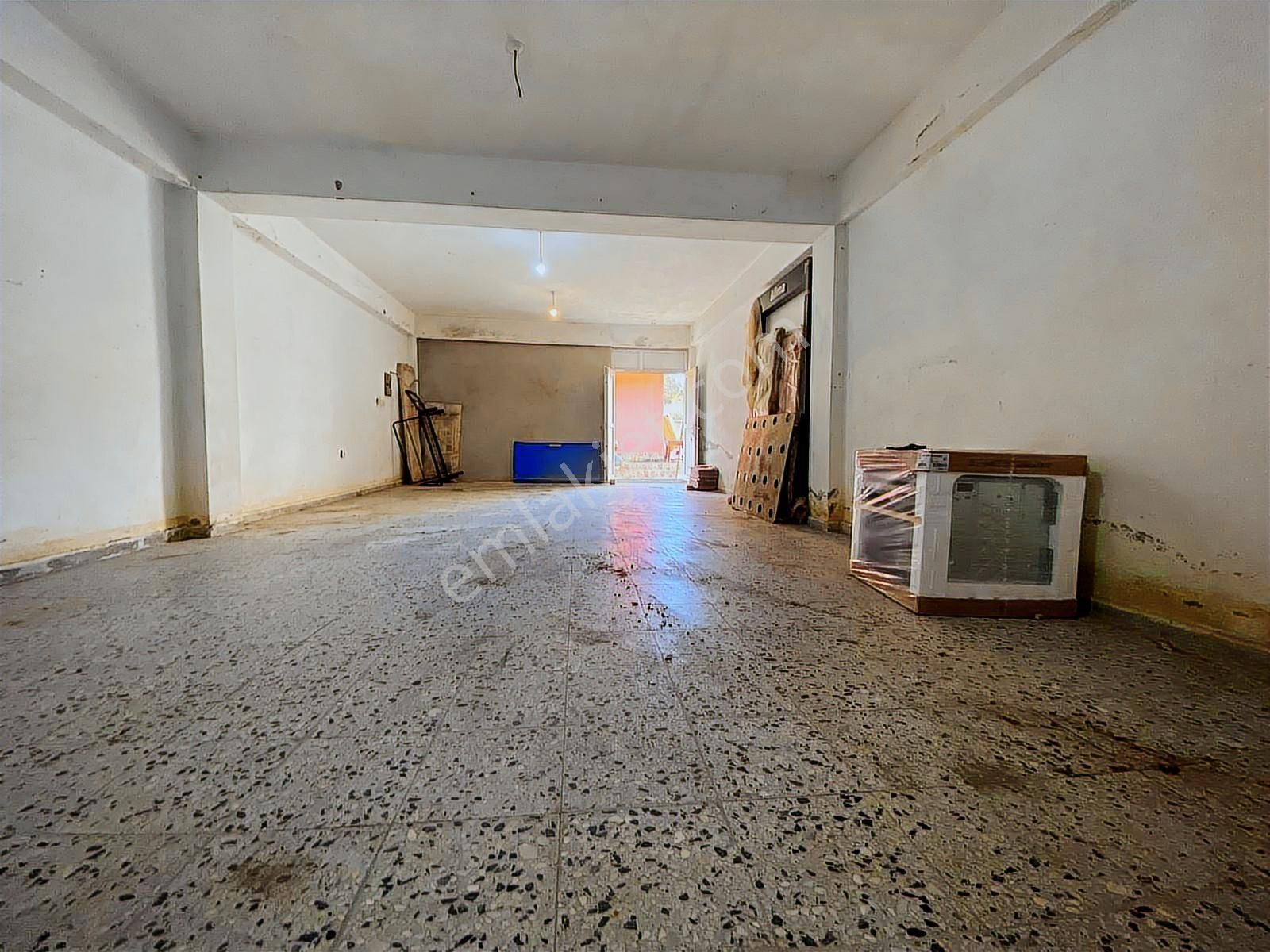 Merkezde Kiralık Geniş Alanlıiş Yeri ( Depo+dükkan) - Görsel 2