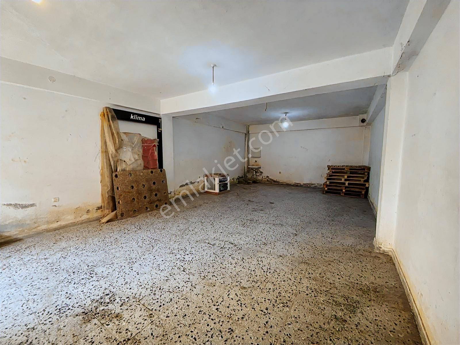 Merkezde Kiralık Geniş Alanlıiş Yeri ( Depo+dükkan) - Görsel 6