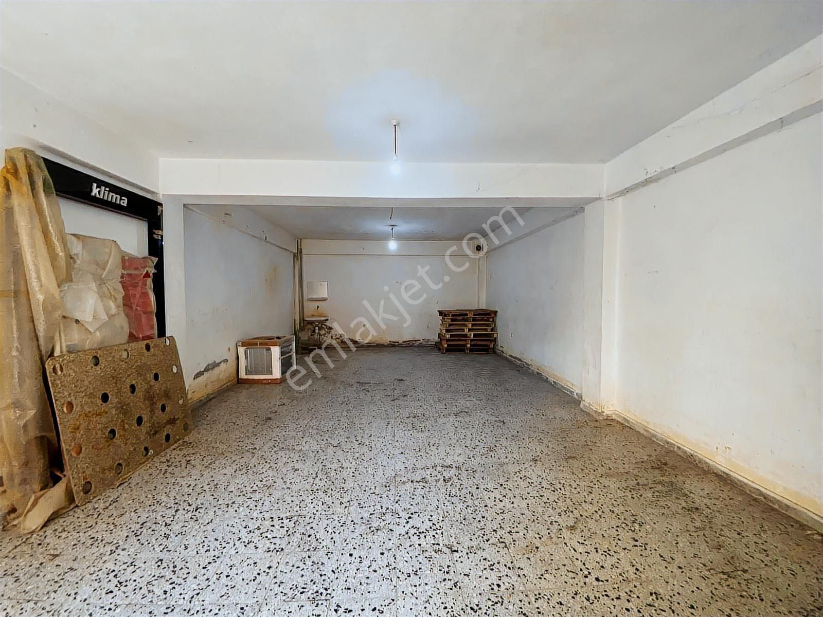 Merkezde Kiralık Geniş Alanlıiş Yeri ( Depo+dükkan) - Görsel 17