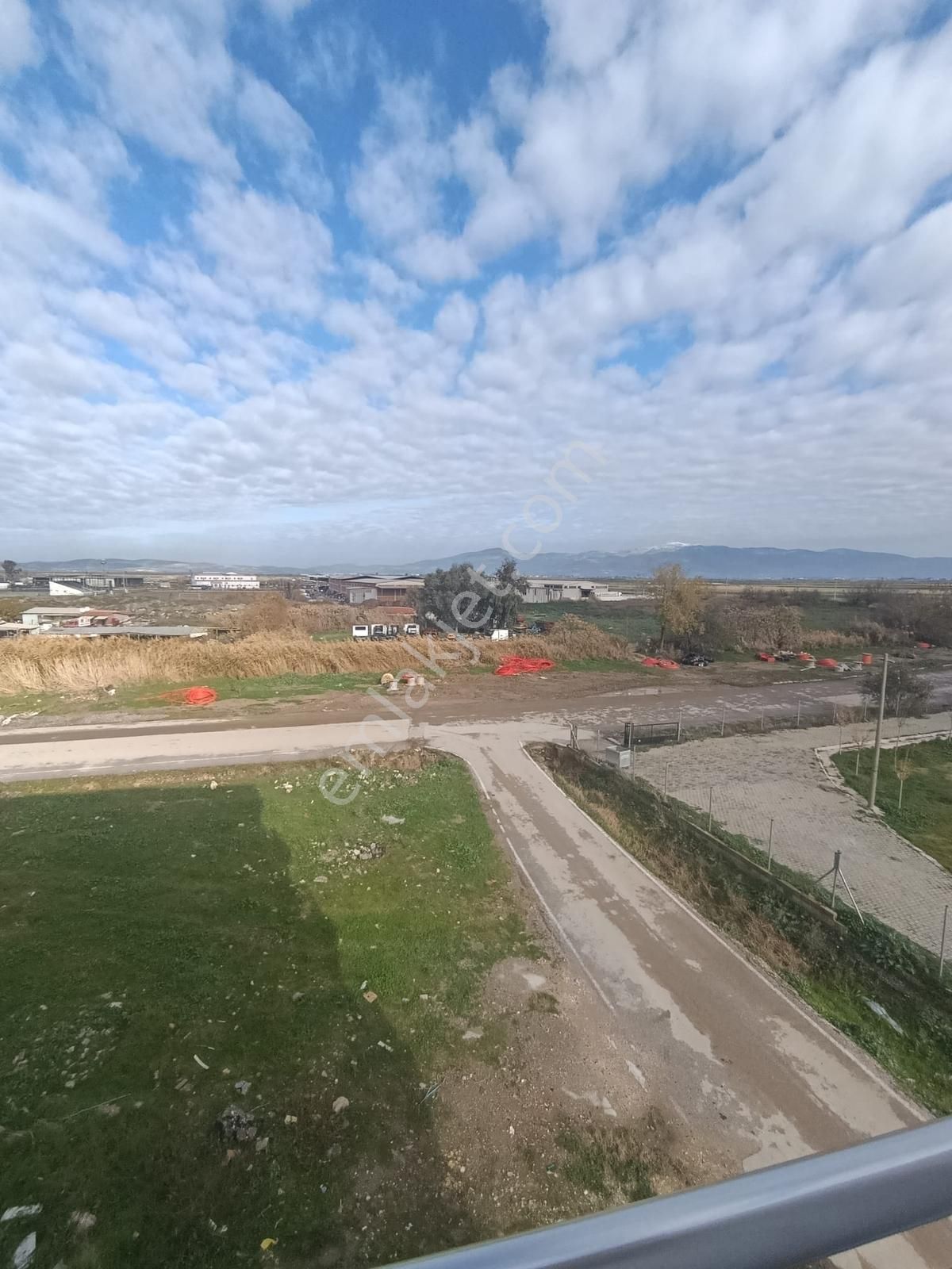 Bakırçay Üni Yakın Kira Garantili Eşyalı 1+1 Daire - Görsel 24