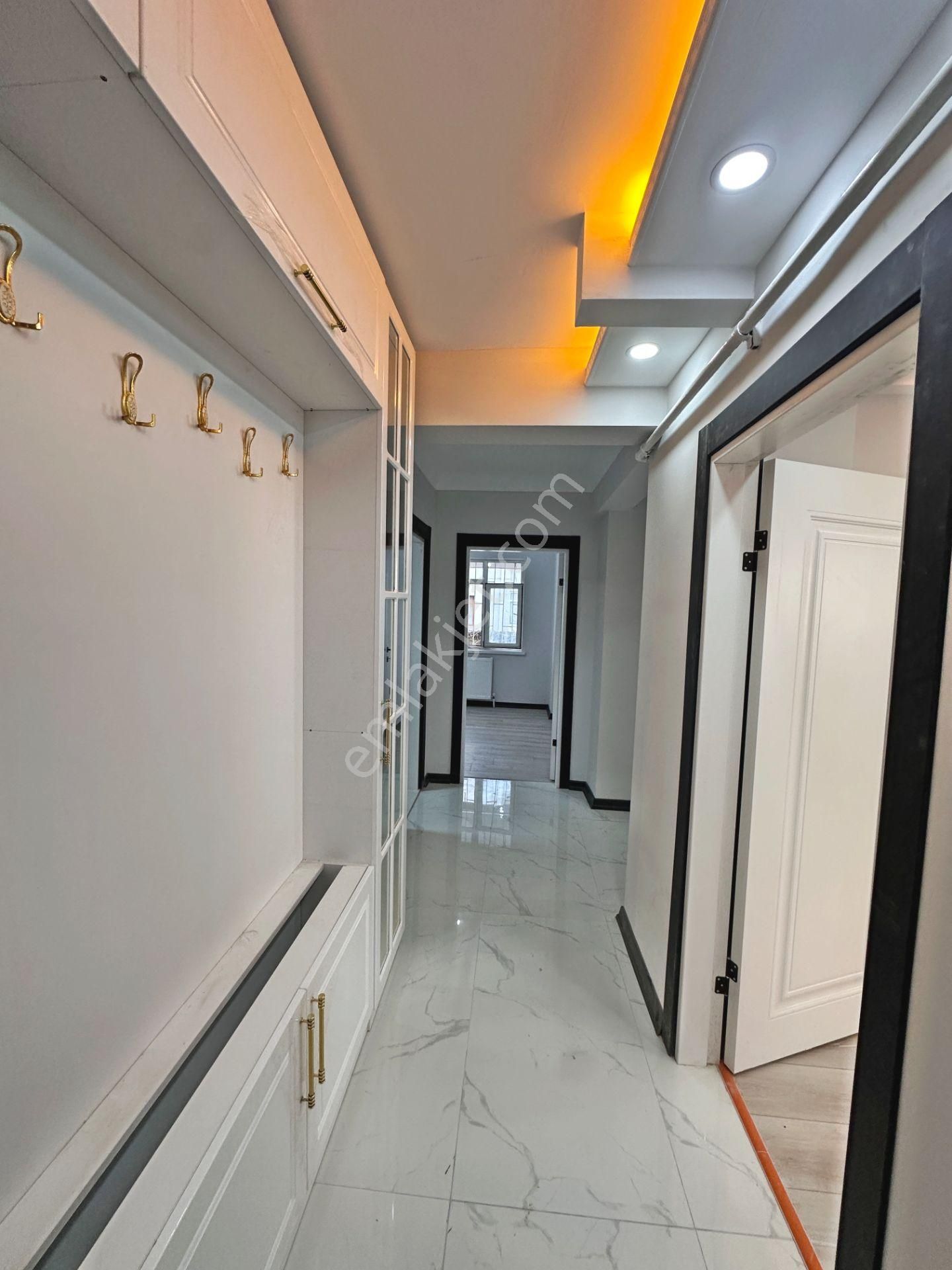 Dikimevi Metroya Yürüme Mesafesinde Full Yapılı 3+1 Satılık Daire - Görsel 19