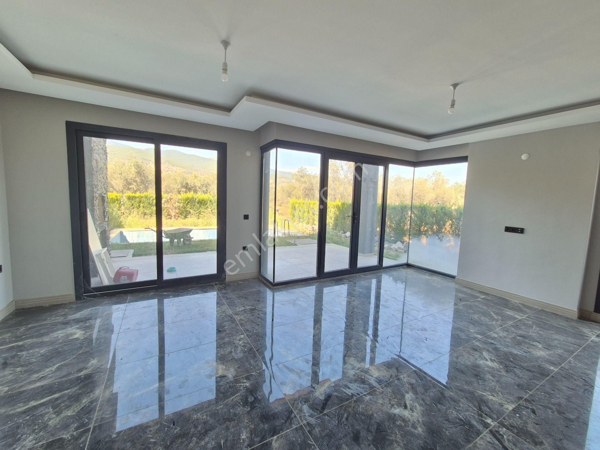 Akçay Artı Emlak'tan Güre'de Satılık 4+1 Ultra Lüx Havuzlu Villa - Görsel 29