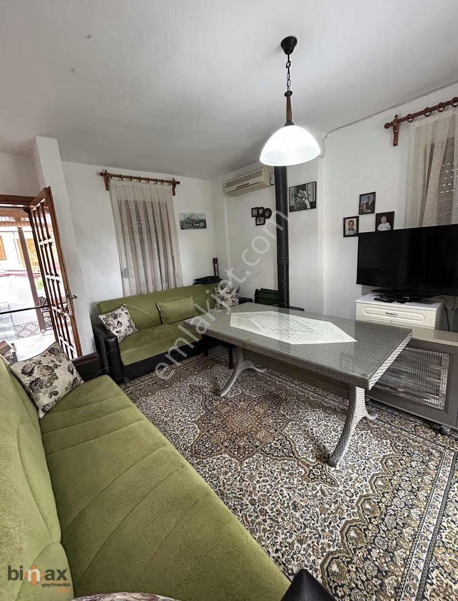 Dikili Çandarlı Sahilde Bakımlı 3+1 Villa - Görsel 6