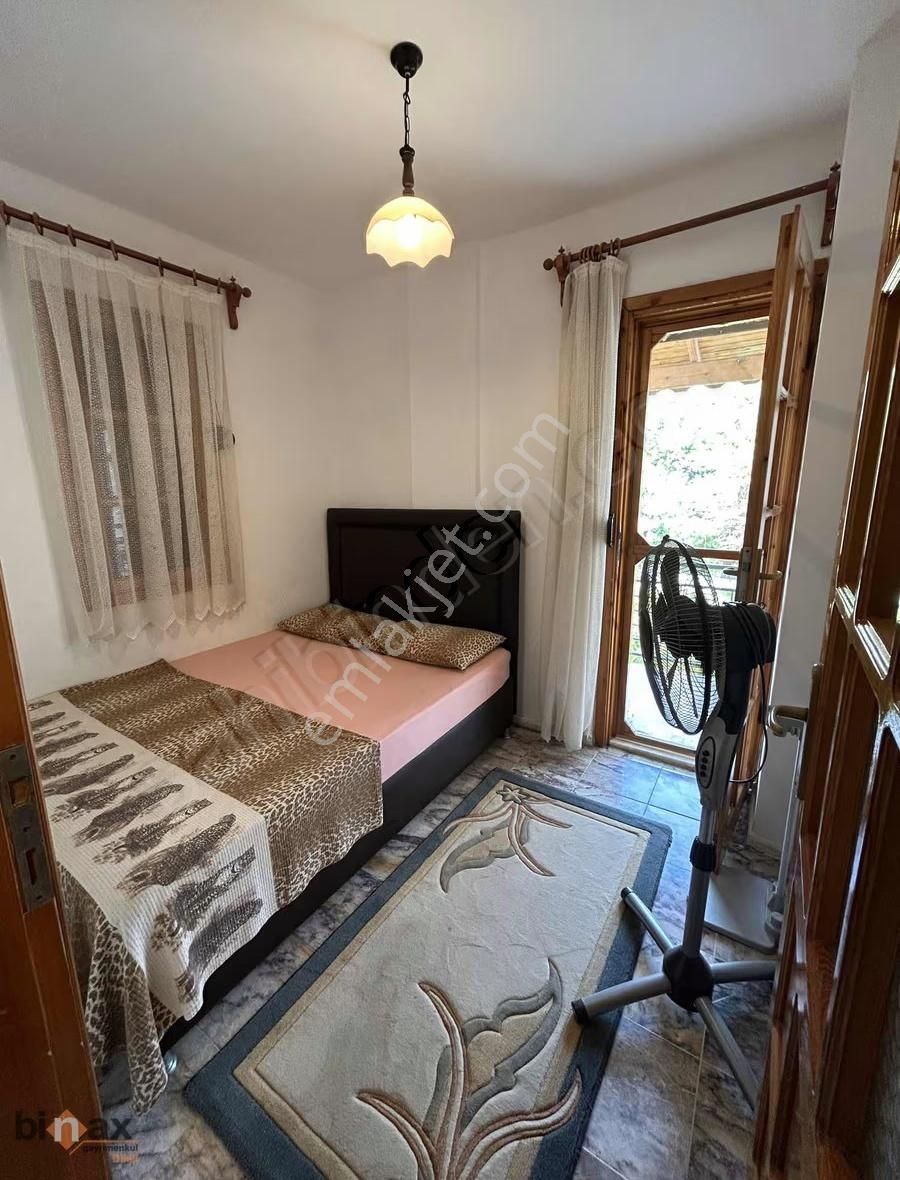 Dikili Çandarlı Sahilde Bakımlı 3+1 Villa - Görsel 16