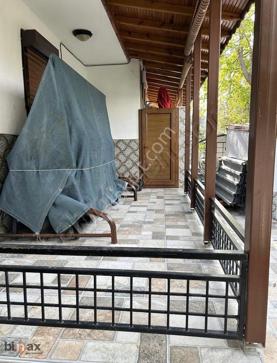 Dikili Çandarlı Sahilde Bakımlı 3+1 Villa - Görsel 2